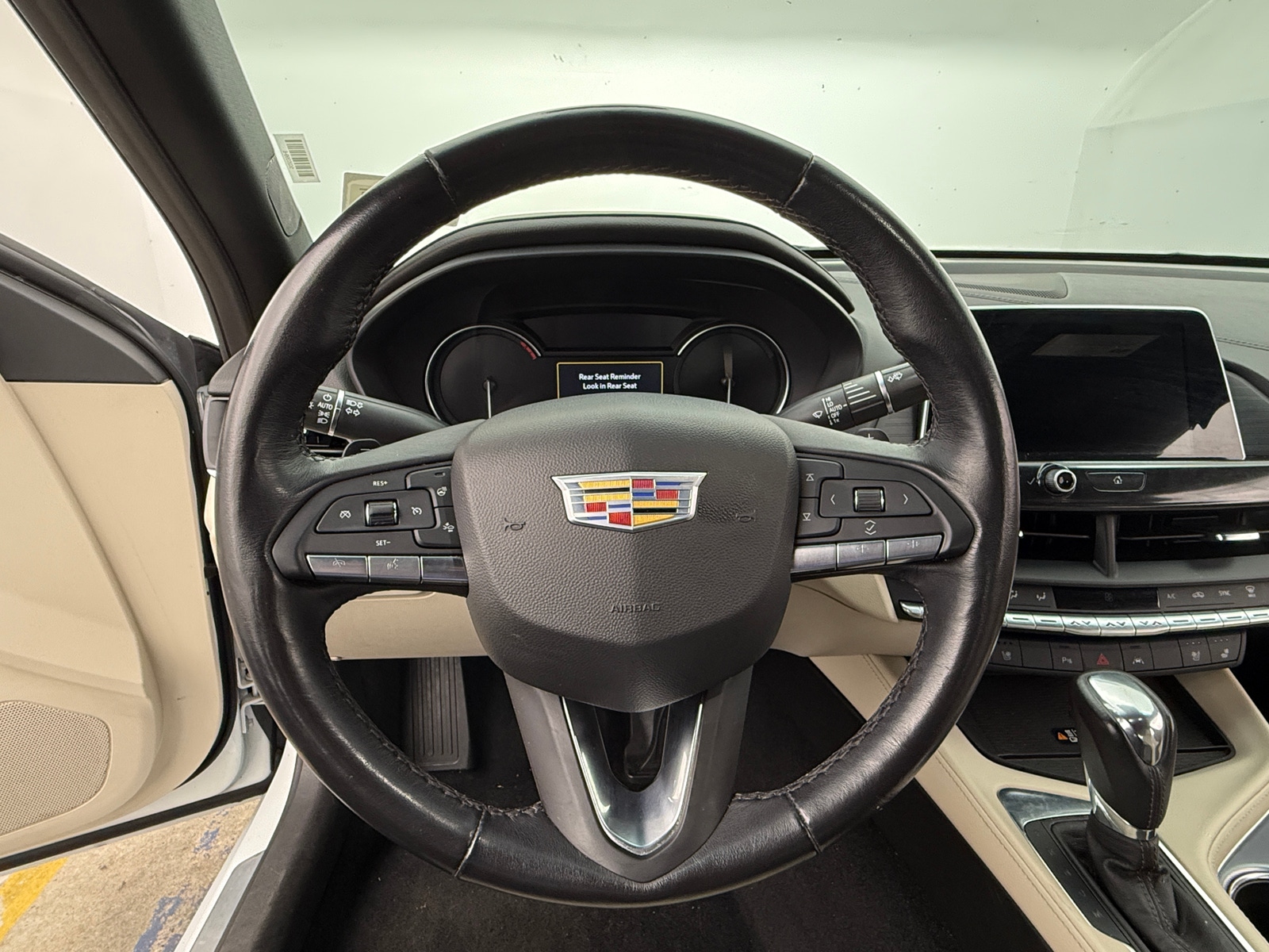 Thumbnail: 2024 Cadillac CT4 - 4