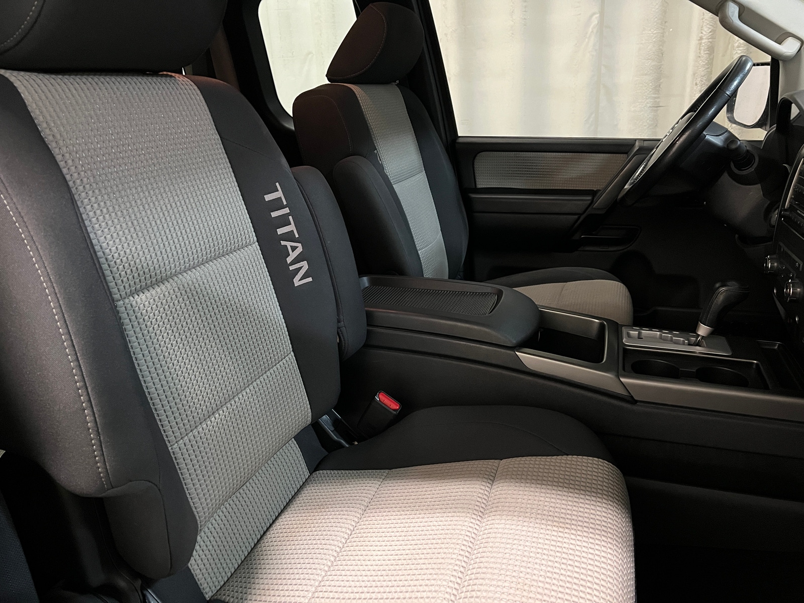 Thumbnail: 2012 Nissan Titan - 2