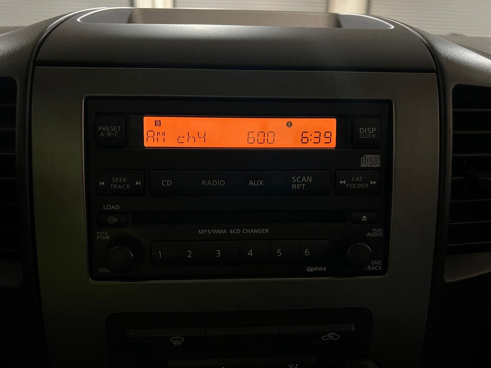 Thumbnail: 2012 Nissan Titan - 4