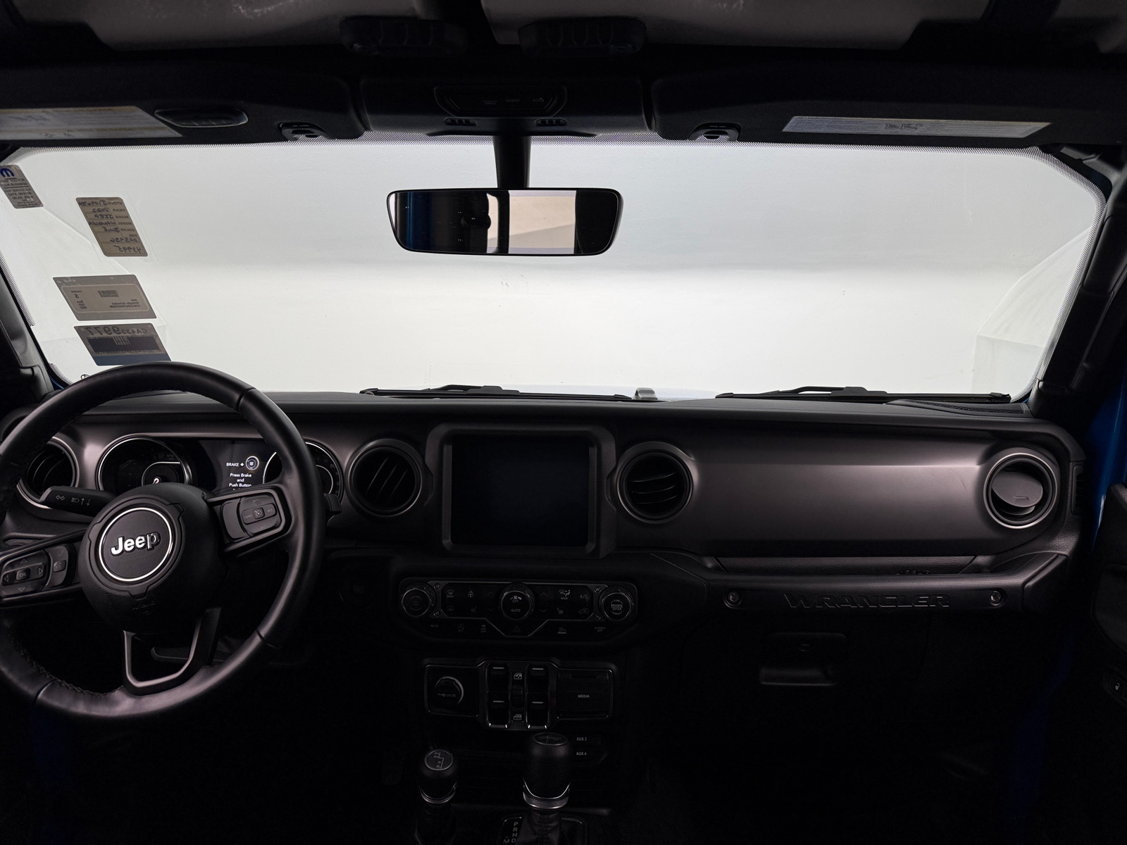 Thumbnail: 2022 Jeep Wrangler - 3