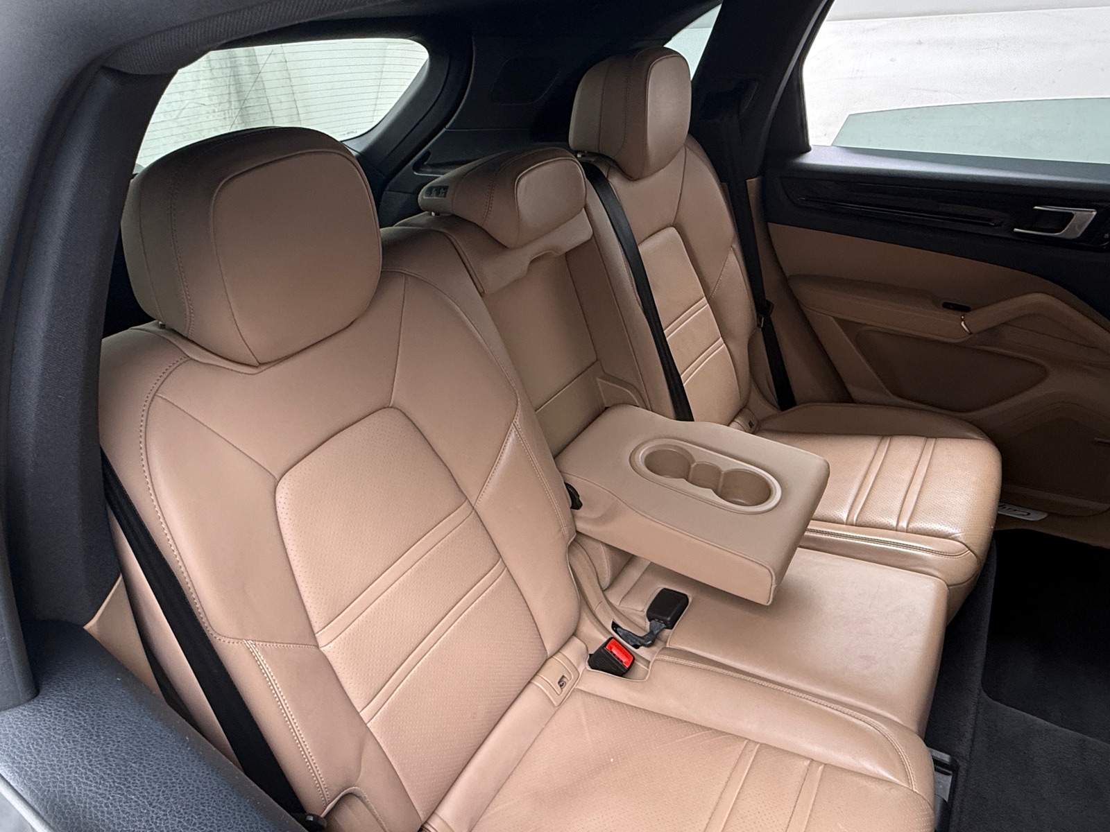 Thumbnail: 2019 Porsche Cayenne - 5