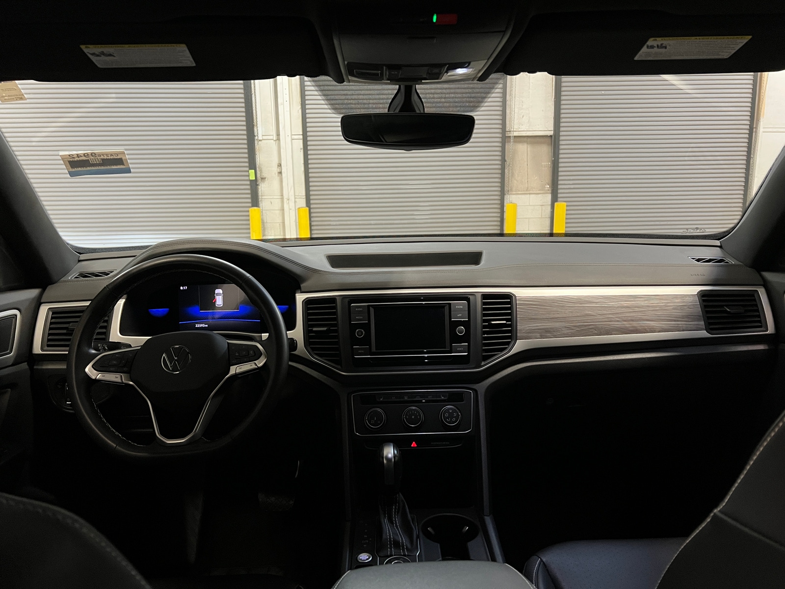 Thumbnail: 2022 Volkswagen Atlas - 2