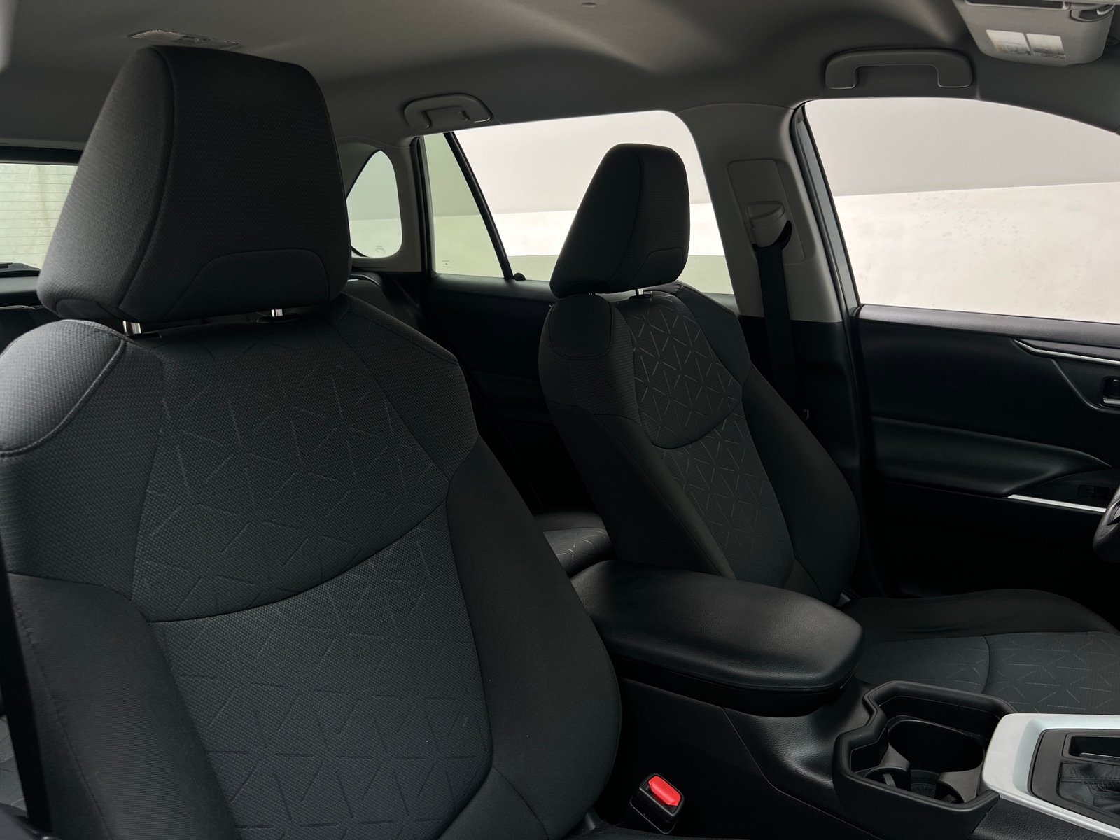 Thumbnail: 2021 Toyota RAV4 - 2