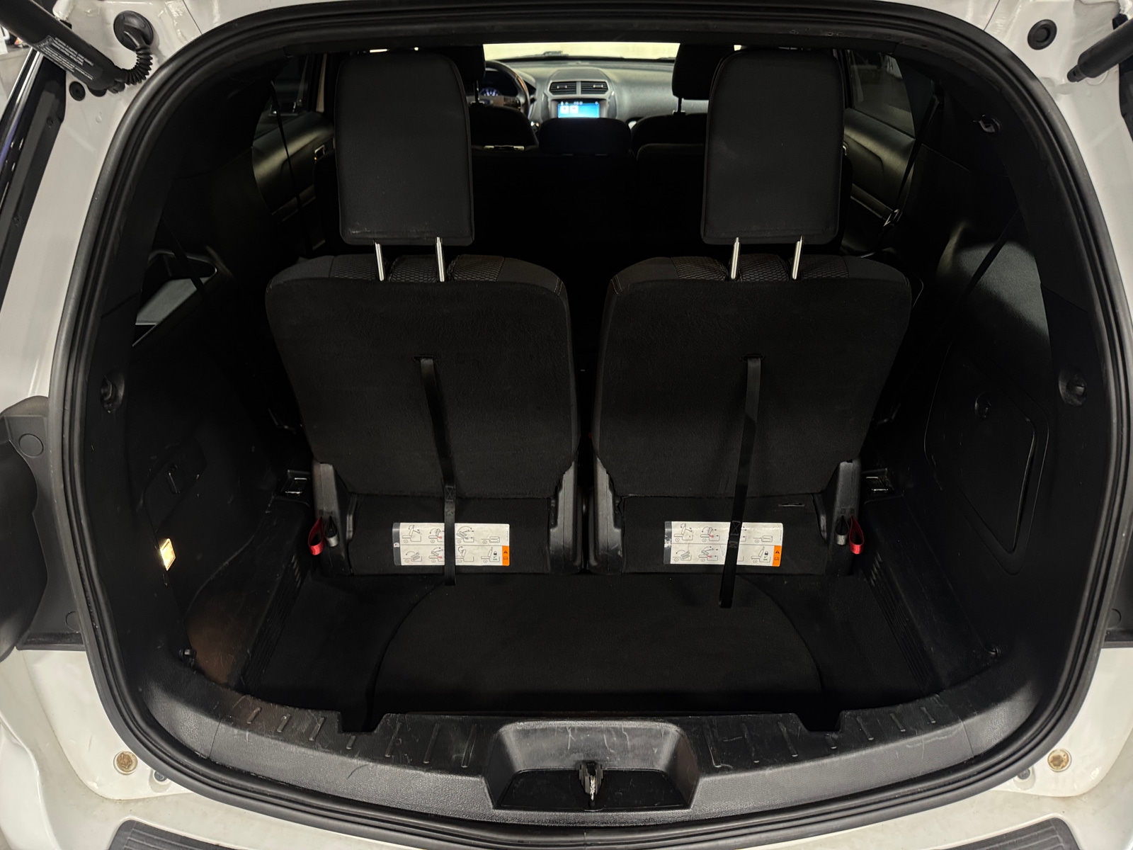 Thumbnail: 2019 Ford Explorer - 7