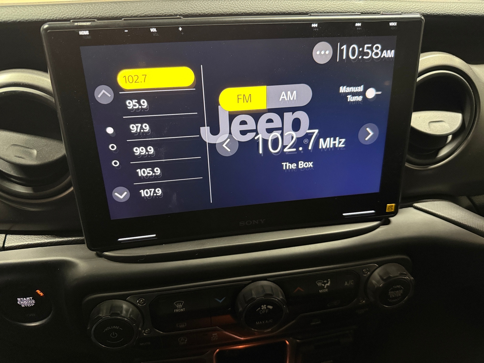 Thumbnail: 2022 Jeep Gladiator - 4