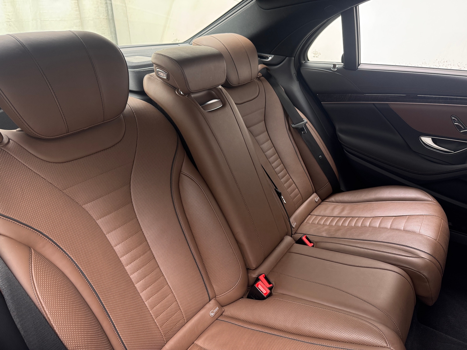 Thumbnail: 2016 Mercedes-Benz S-Class - 5