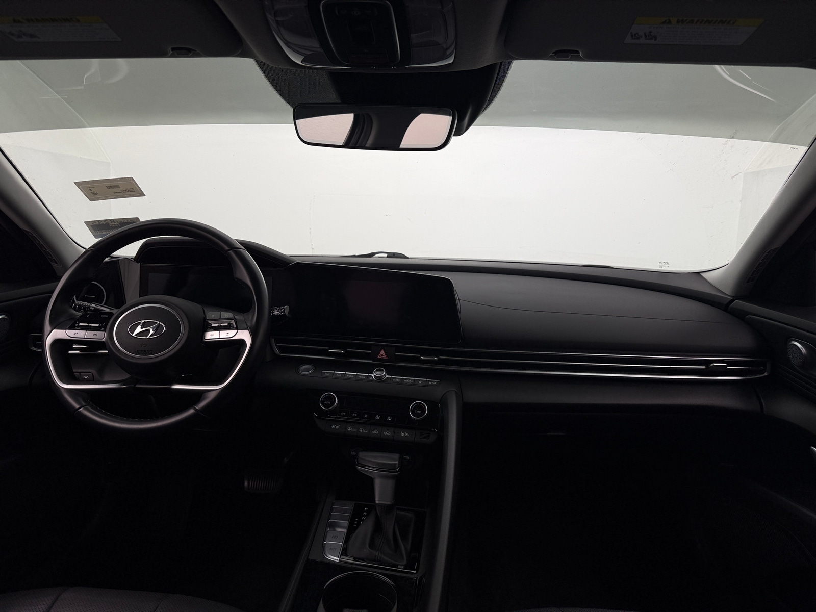 Thumbnail: 2023 Hyundai Elantra - 2