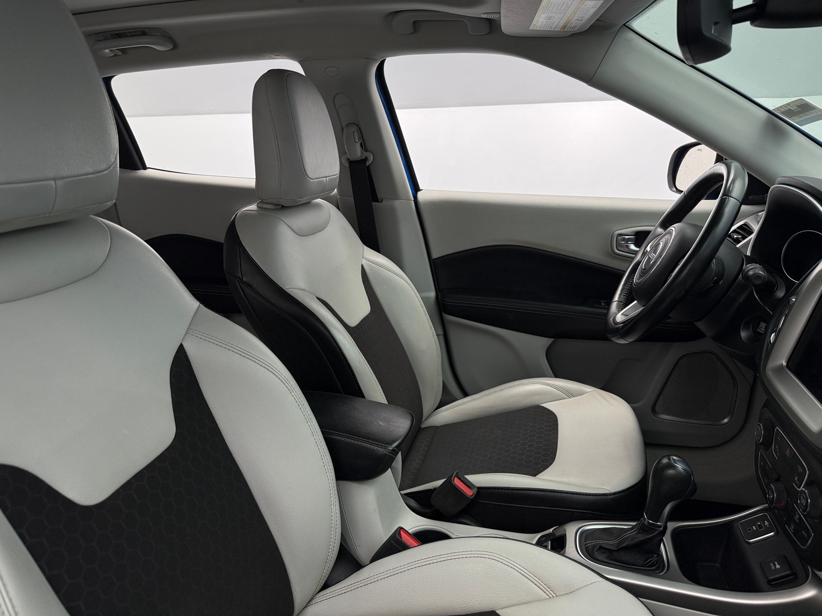 Thumbnail: 2020 Jeep Compass - 2