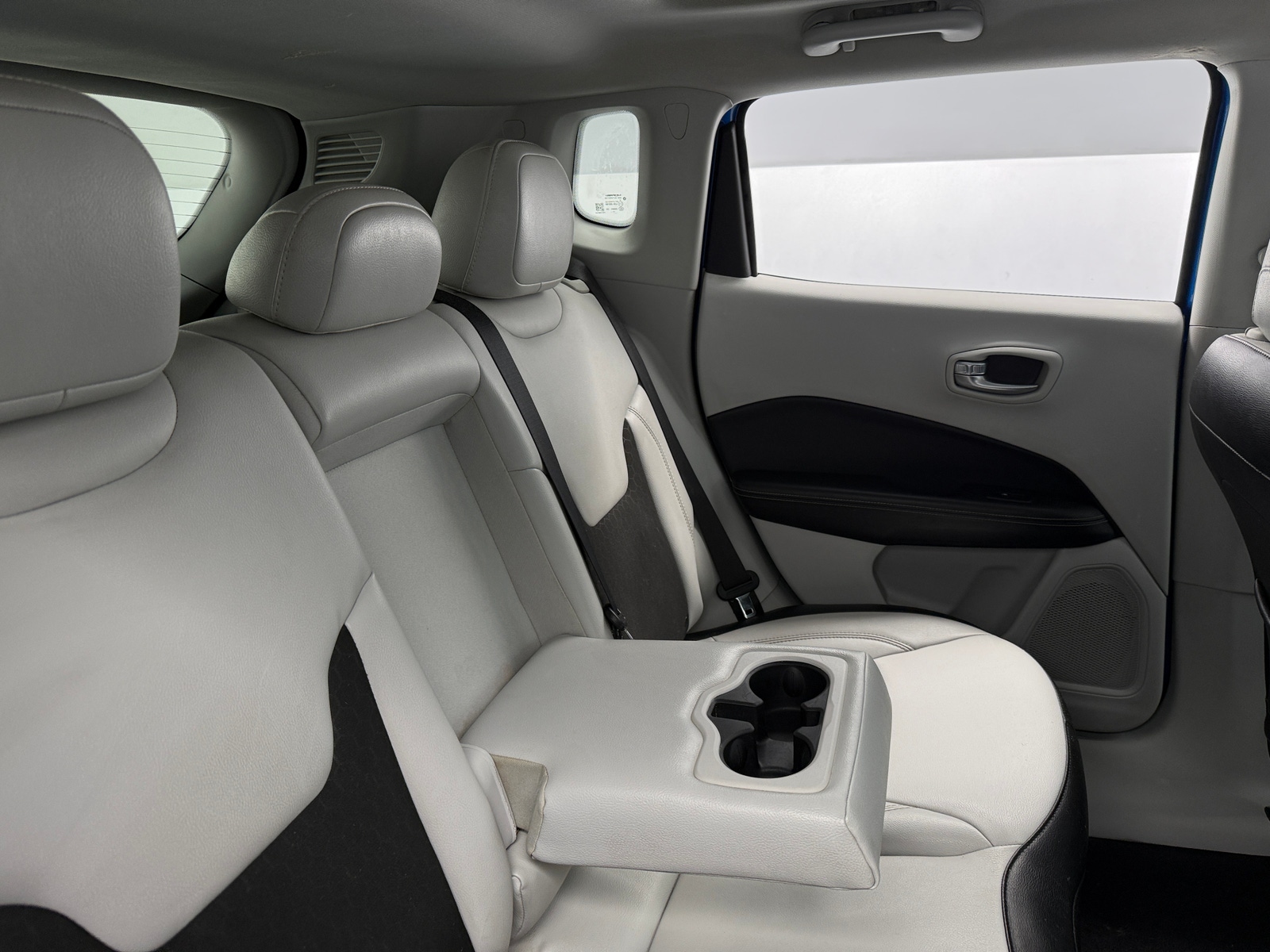 Thumbnail: 2020 Jeep Compass - 6