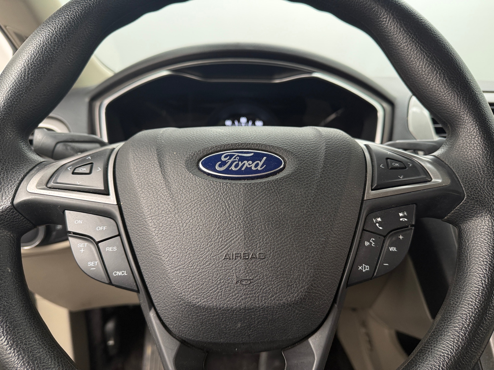 Thumbnail: 2017 Ford Fusion - 5