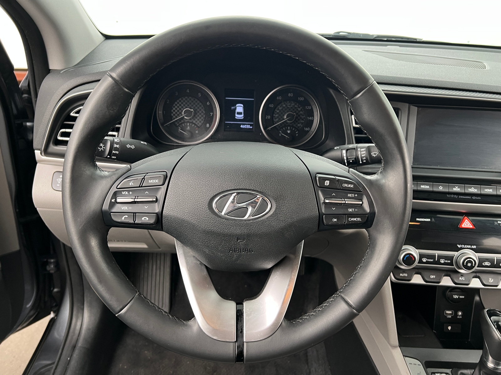 Thumbnail: 2019 Hyundai Elantra - 4