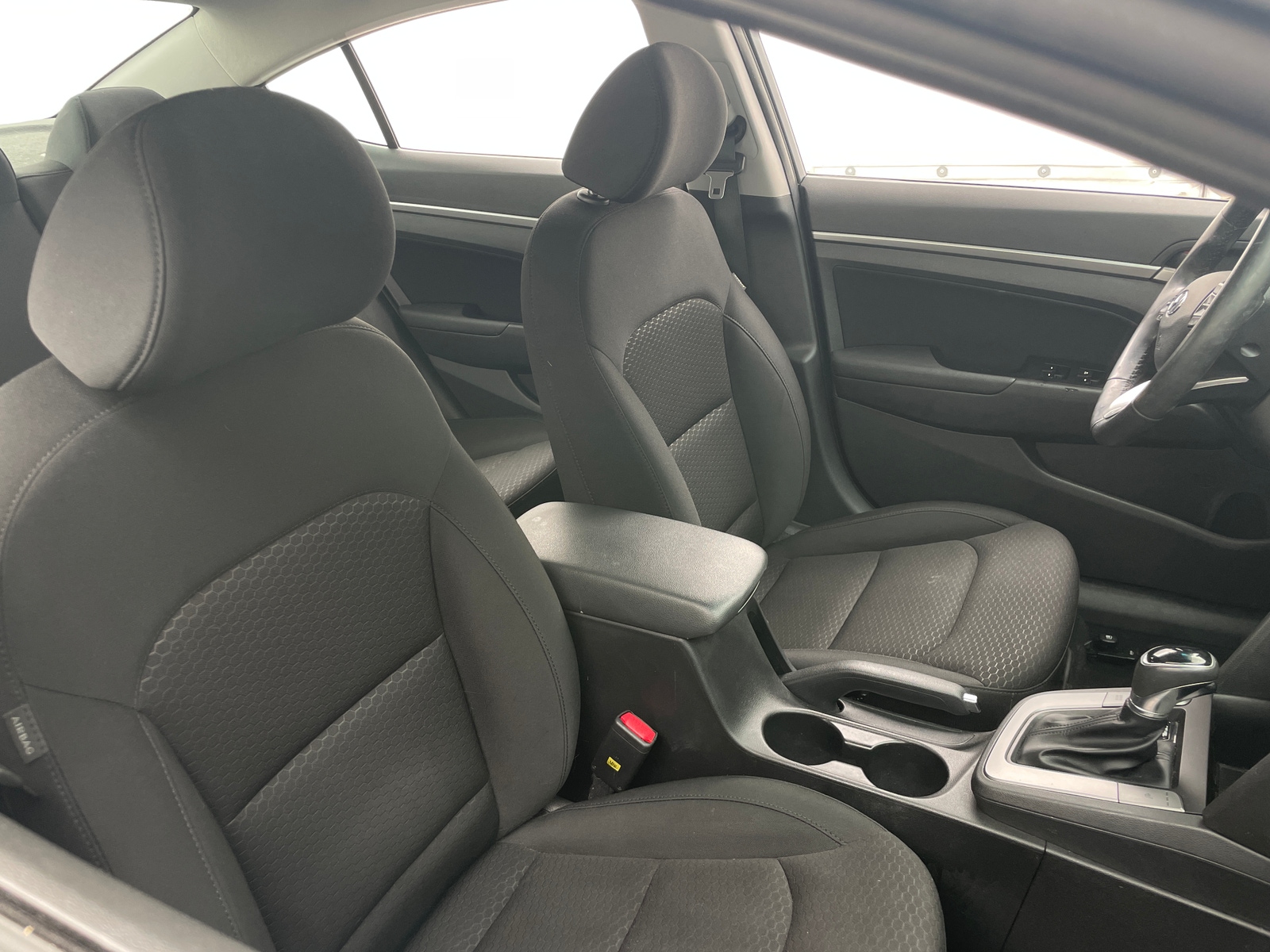 Thumbnail: 2019 Hyundai Elantra - 2