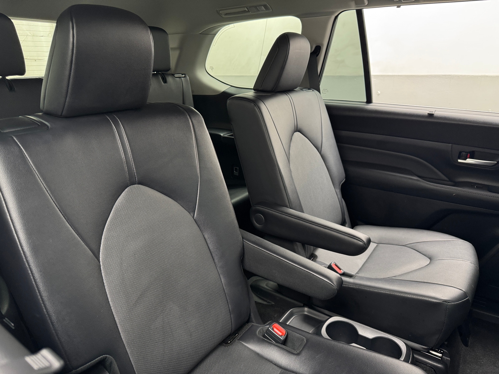 Thumbnail: 2024 Toyota Grand Highlander - 6