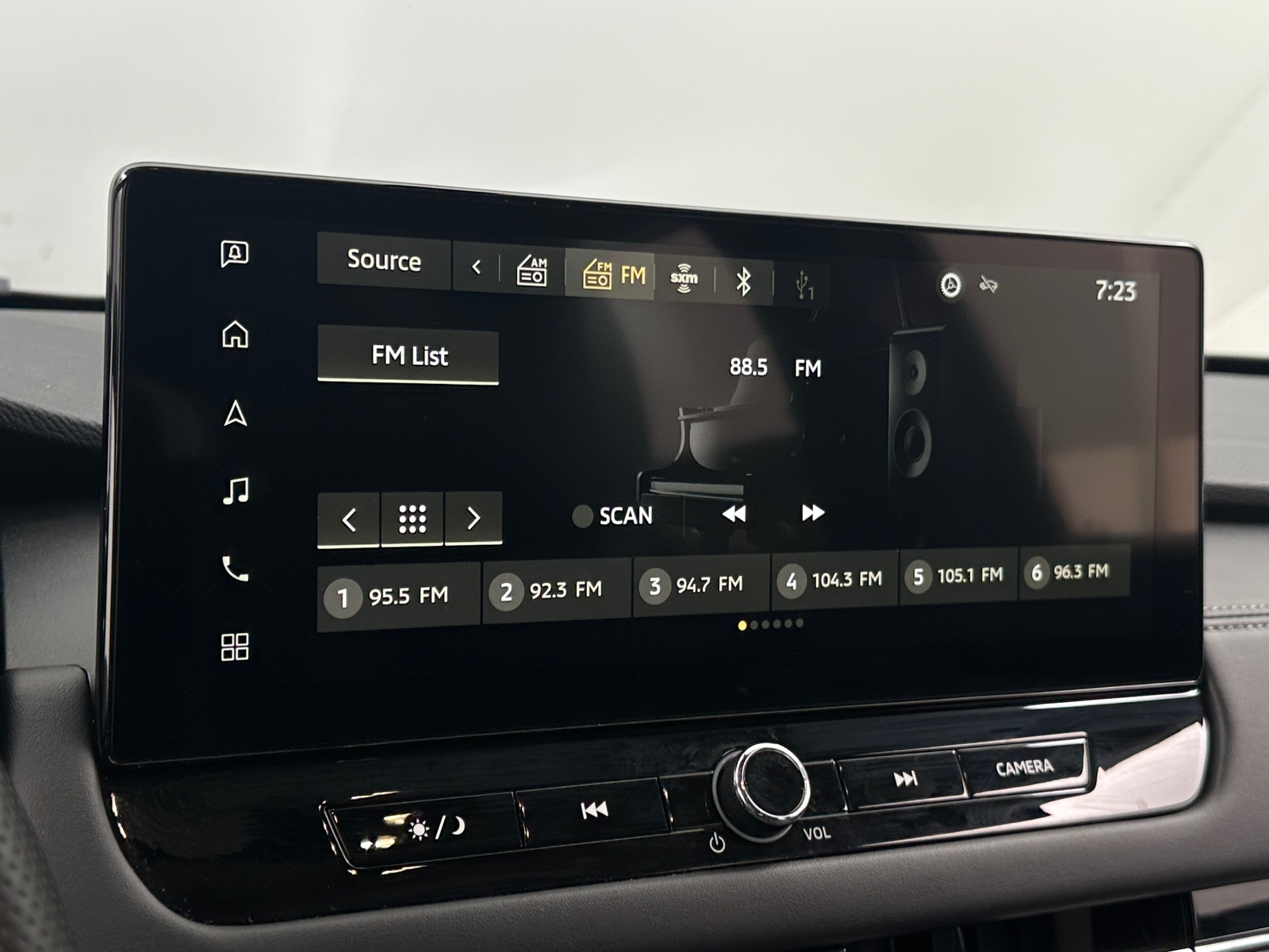 Thumbnail: 2025 Mitsubishi Outlander - 3