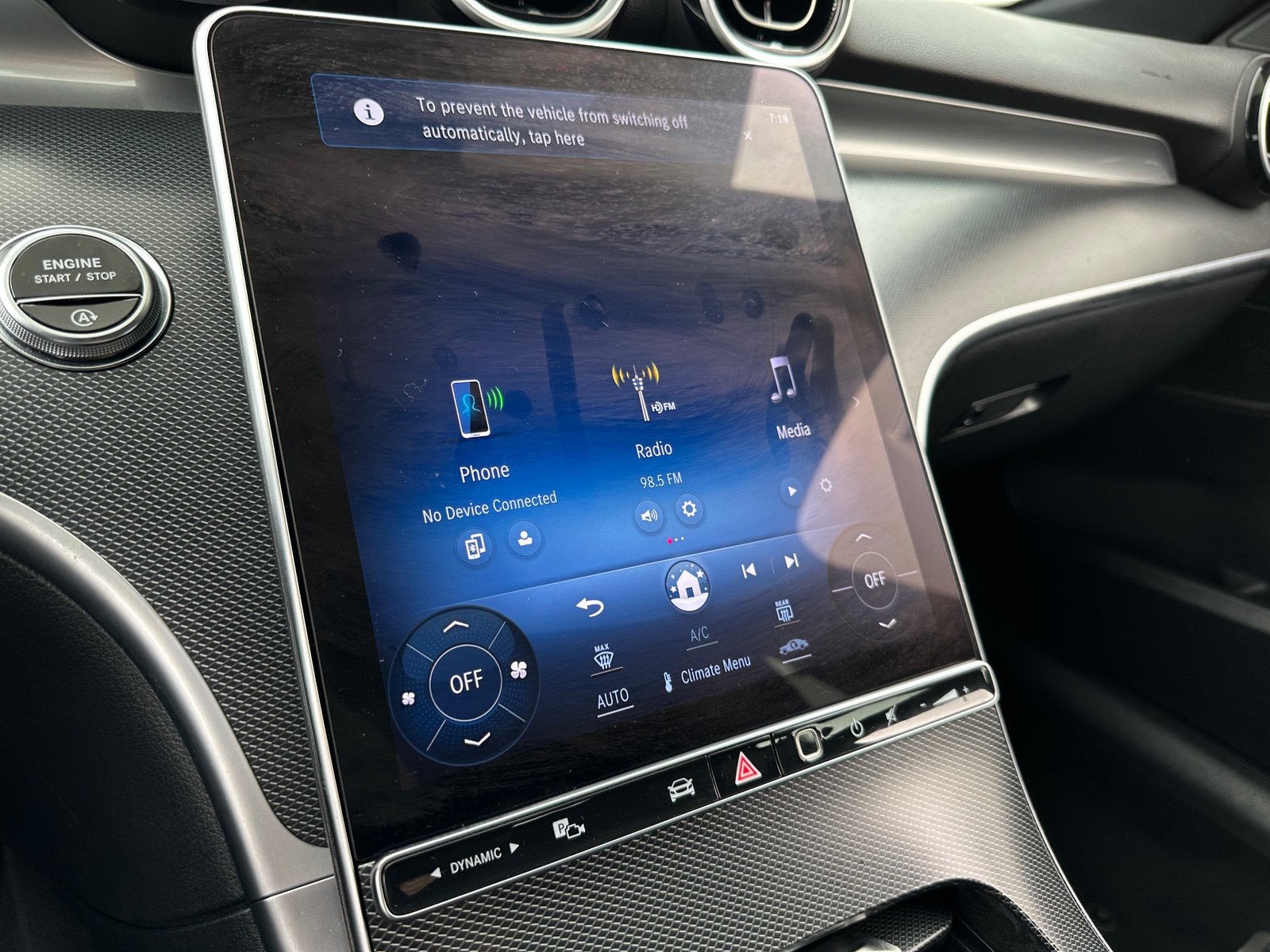 Thumbnail: 2024 Mercedes-Benz C-Class - 3