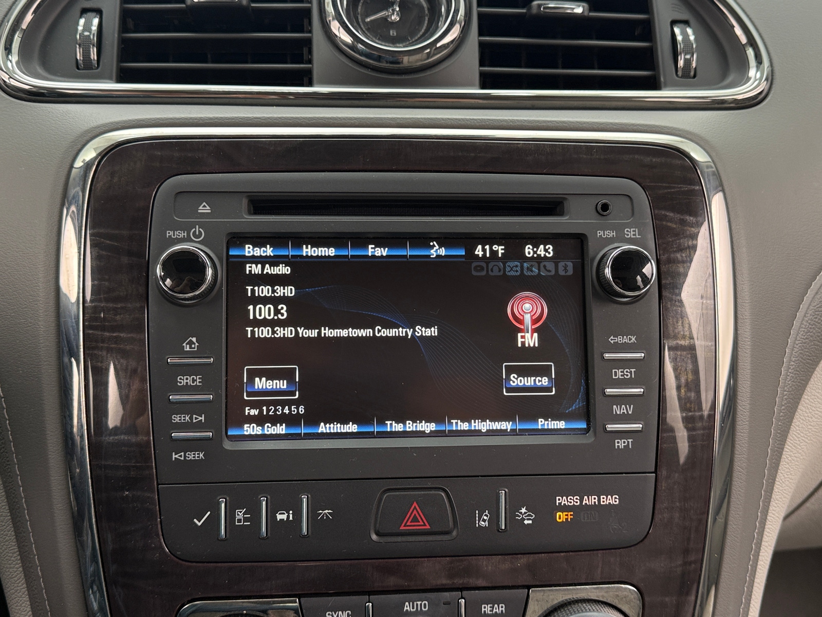 Thumbnail: 2015 Buick Enclave - 3