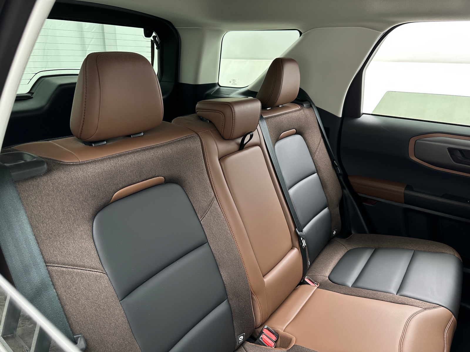 Thumbnail: 2025 Ford Bronco Sport - 5