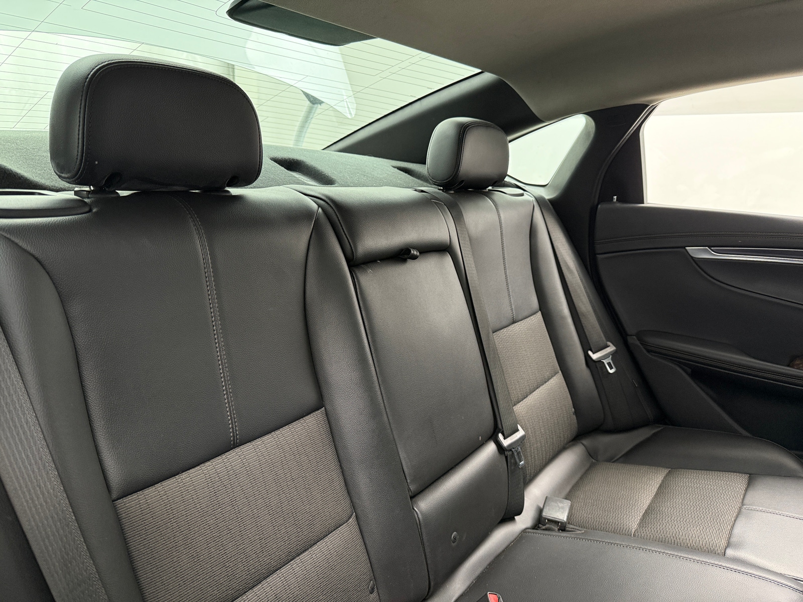 Thumbnail: 2015 Chevrolet Impala - 5