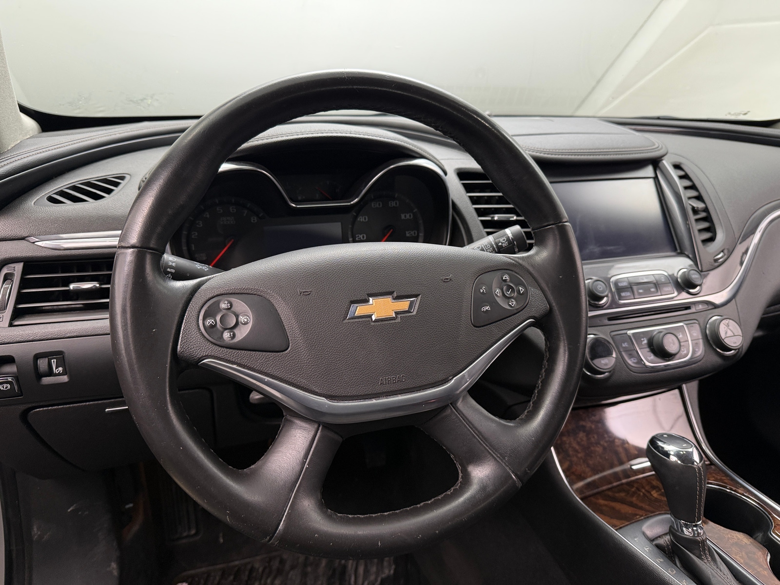 Thumbnail: 2015 Chevrolet Impala - 4