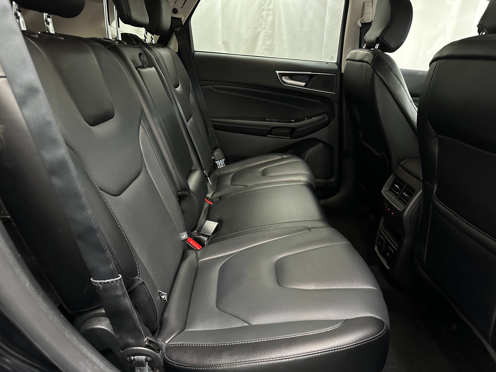 Thumbnail: 2018 Ford Edge - 5