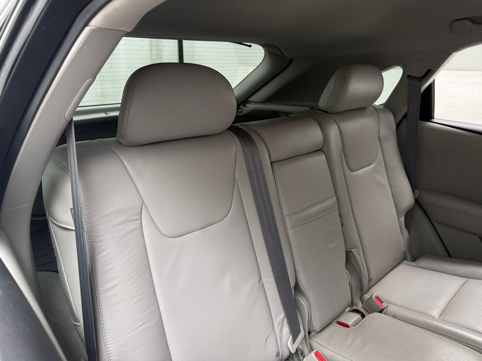 Thumbnail: 2011 Lexus RX - 6