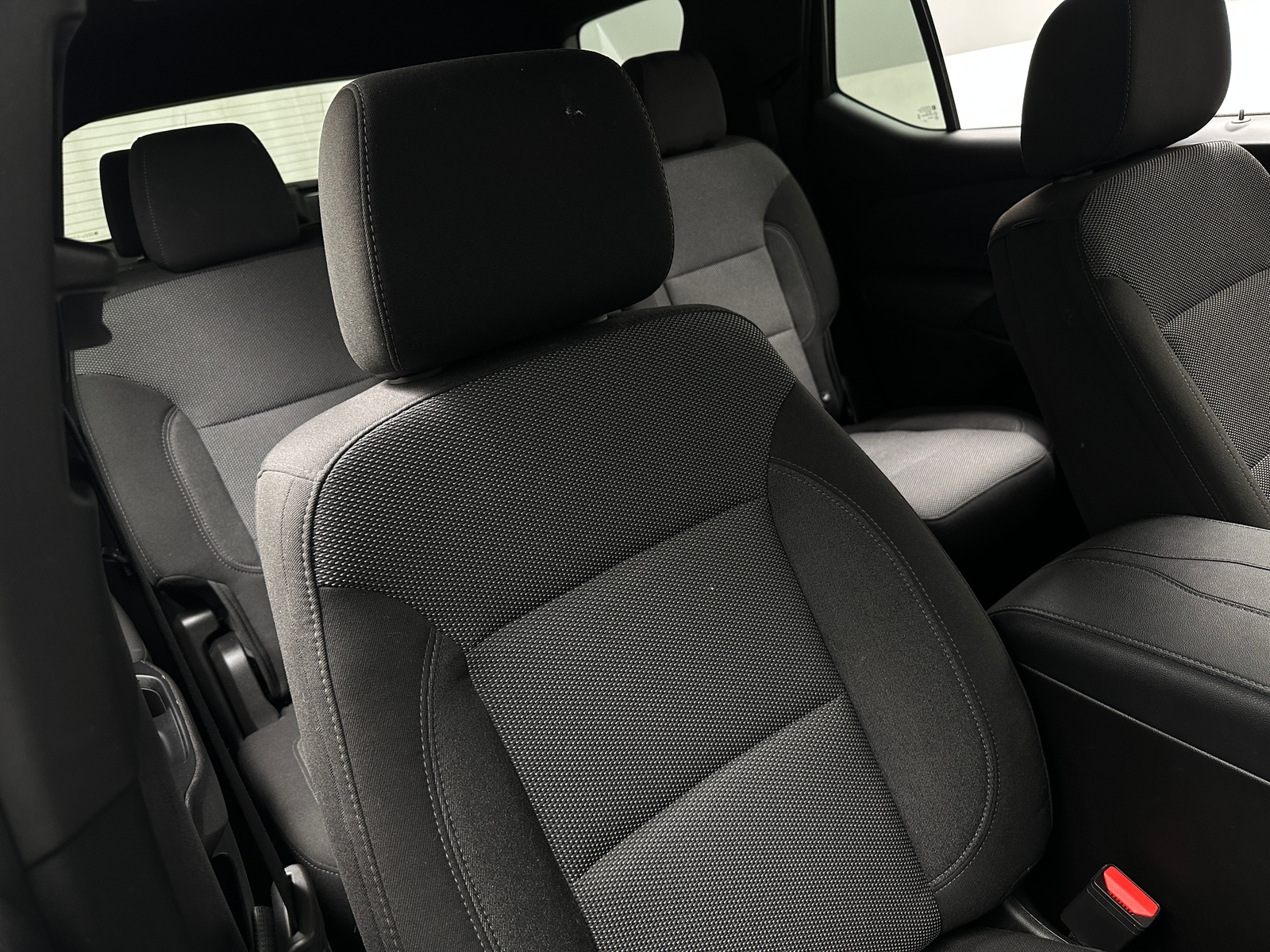 Thumbnail: 2023 Chevrolet Traverse - 2