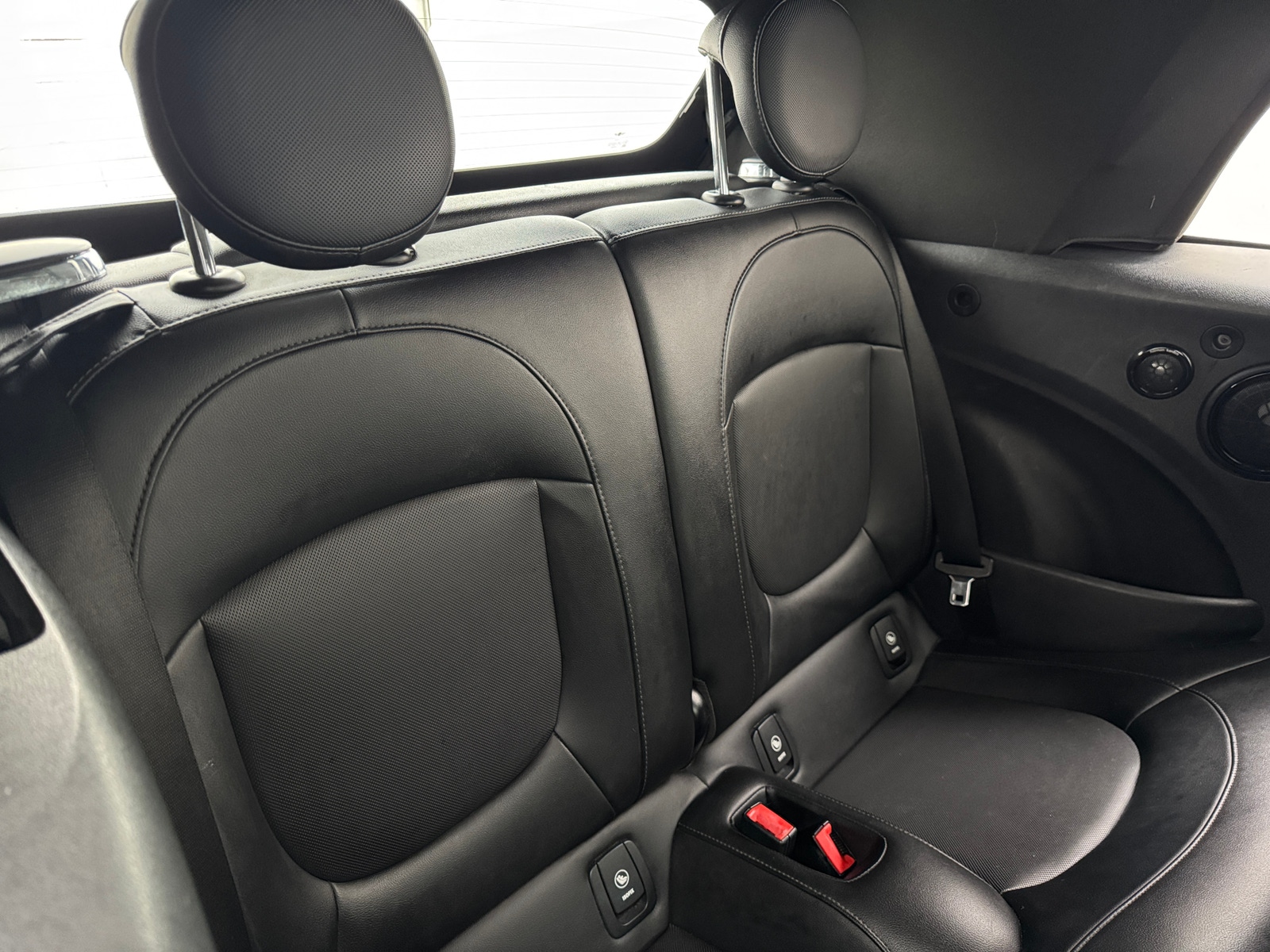 Thumbnail: 2017 MINI Cooper Convertible - 5