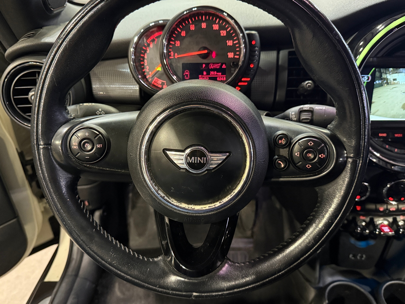 Thumbnail: 2017 MINI Cooper Convertible - 4