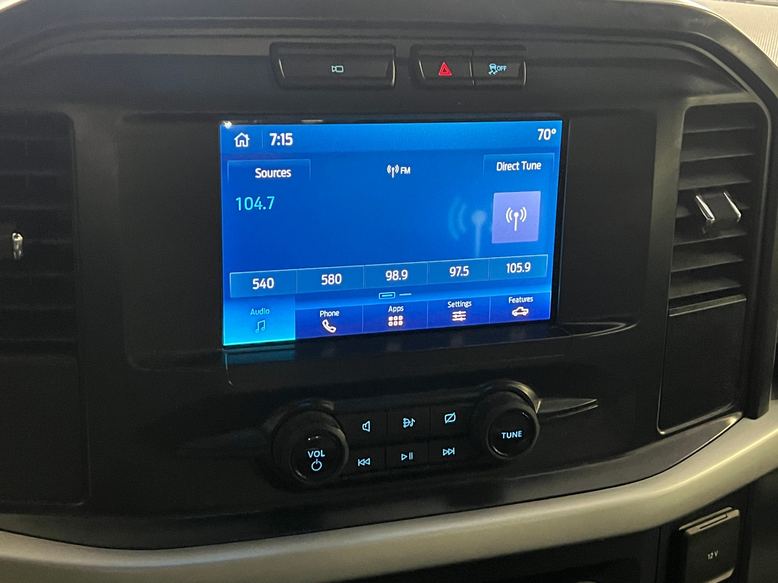 Thumbnail: 2022 Ford Econoline - 4