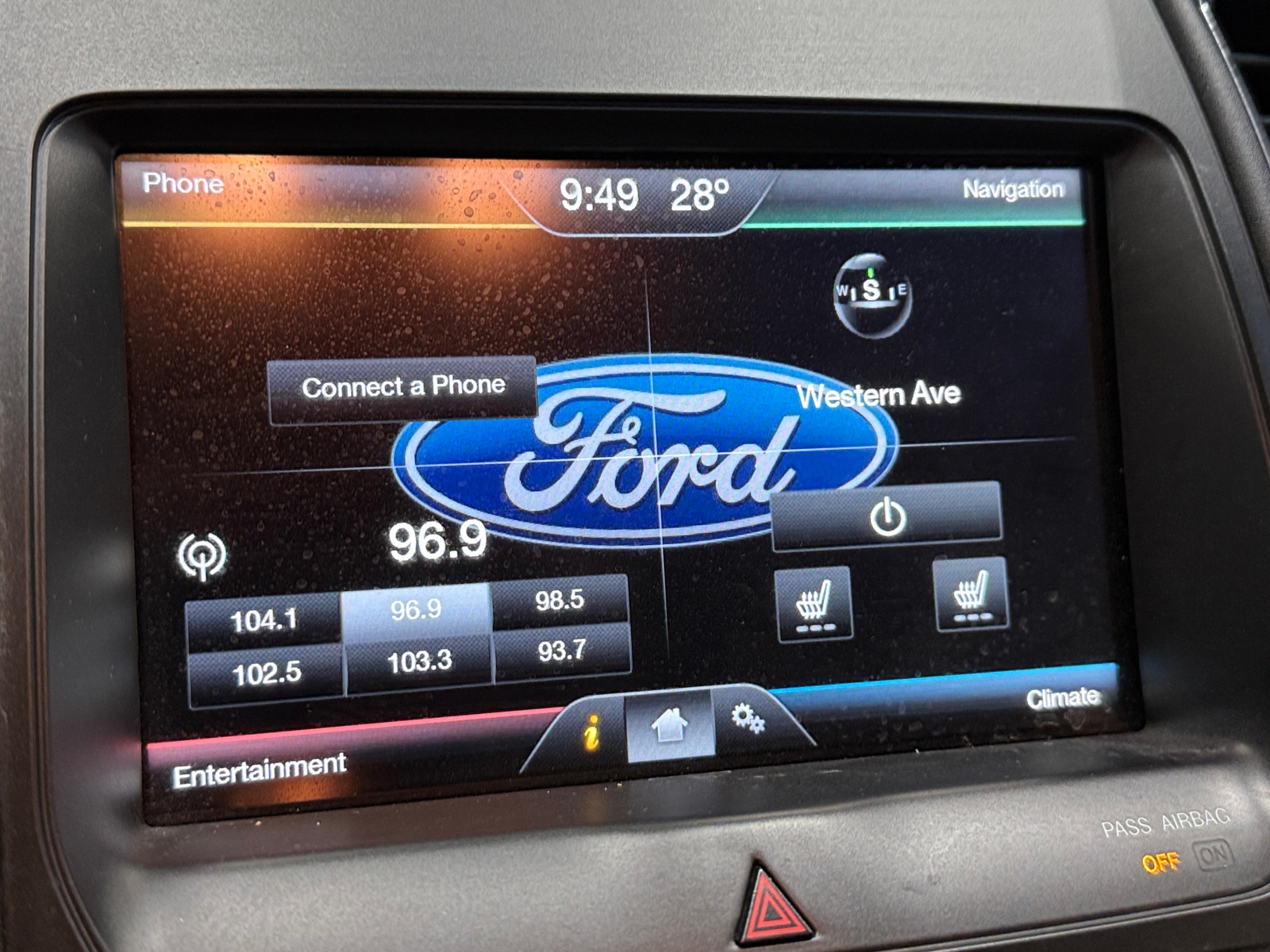 Thumbnail: 2015 Ford Taurus - 3