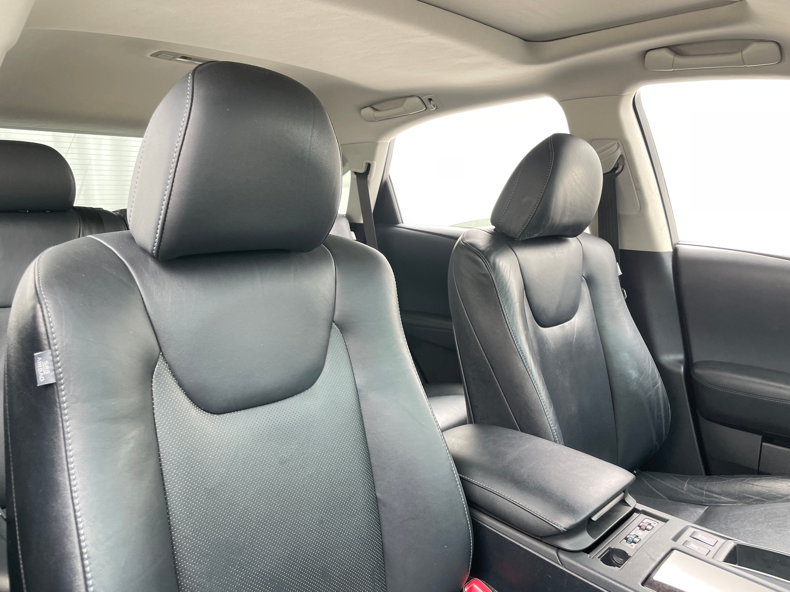 Thumbnail: 2014 Lexus RX - 2