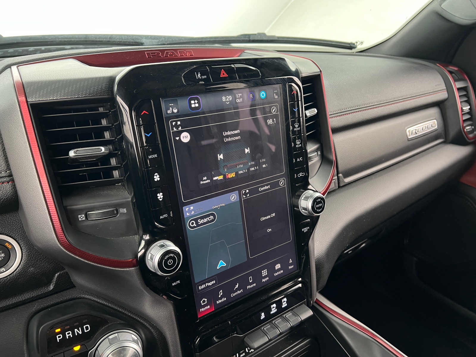 Thumbnail: 2025 RAM 1500 - 3