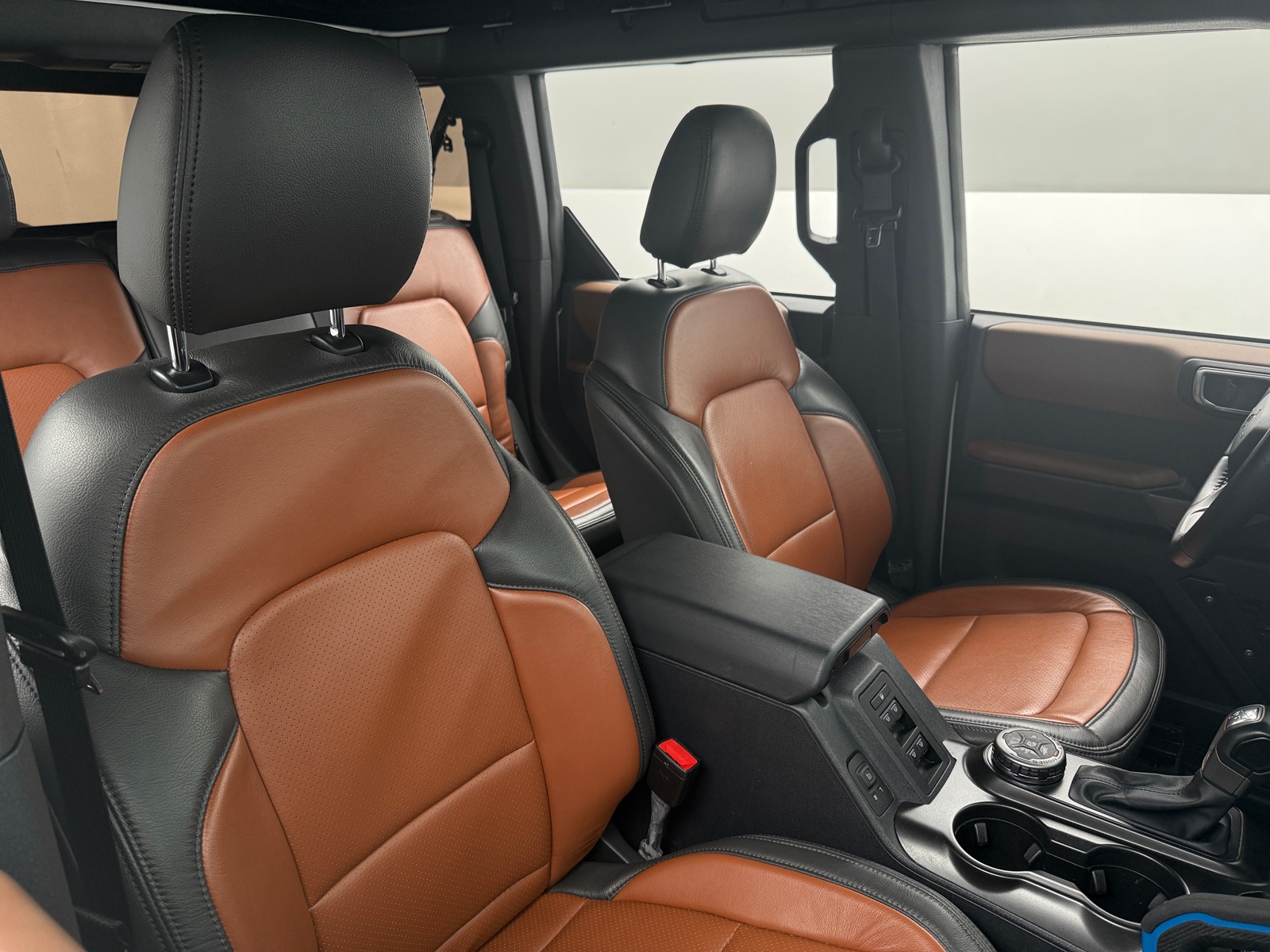 Thumbnail: 2022 Ford Bronco - 2