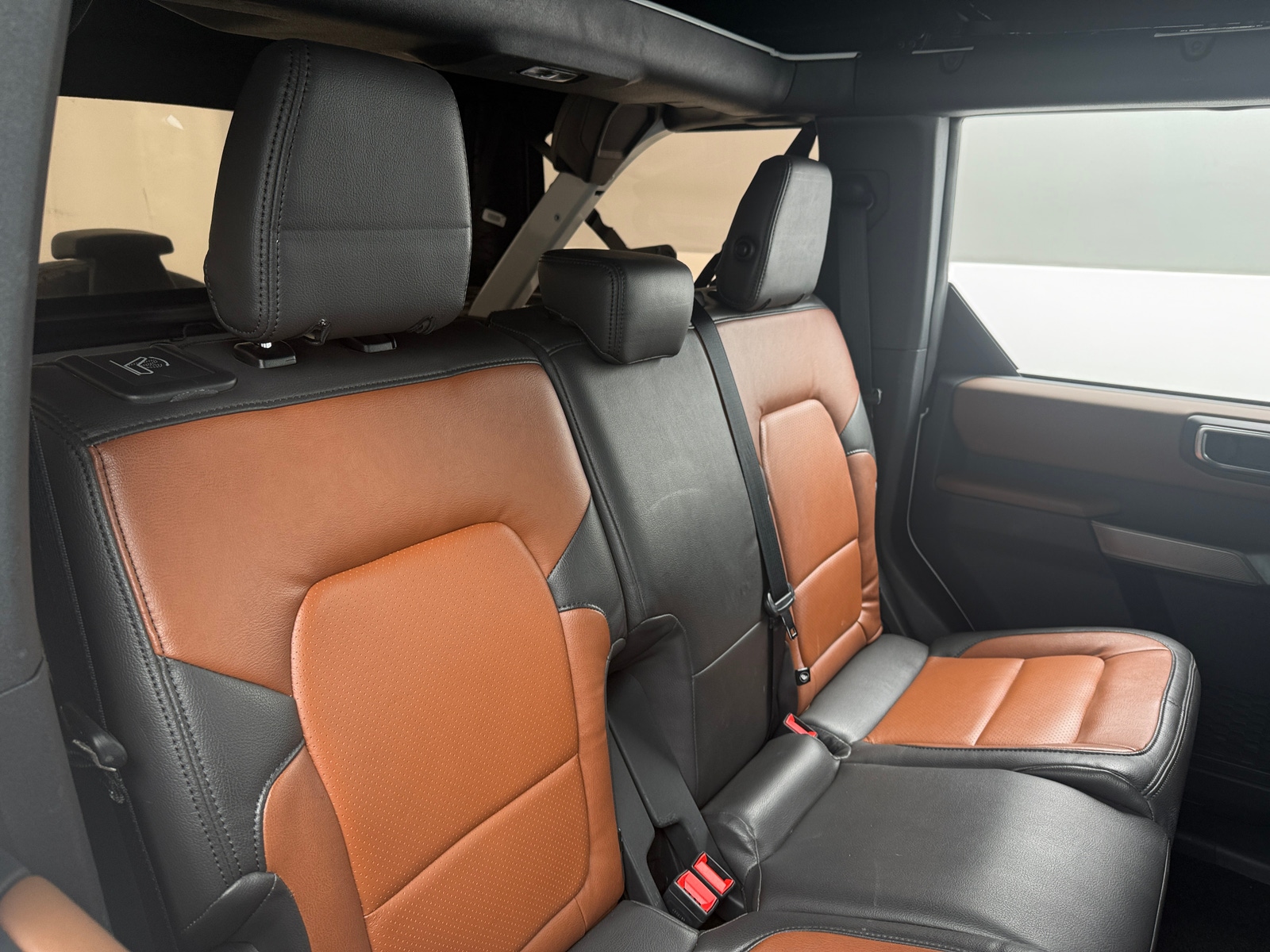 Thumbnail: 2022 Ford Bronco - 6