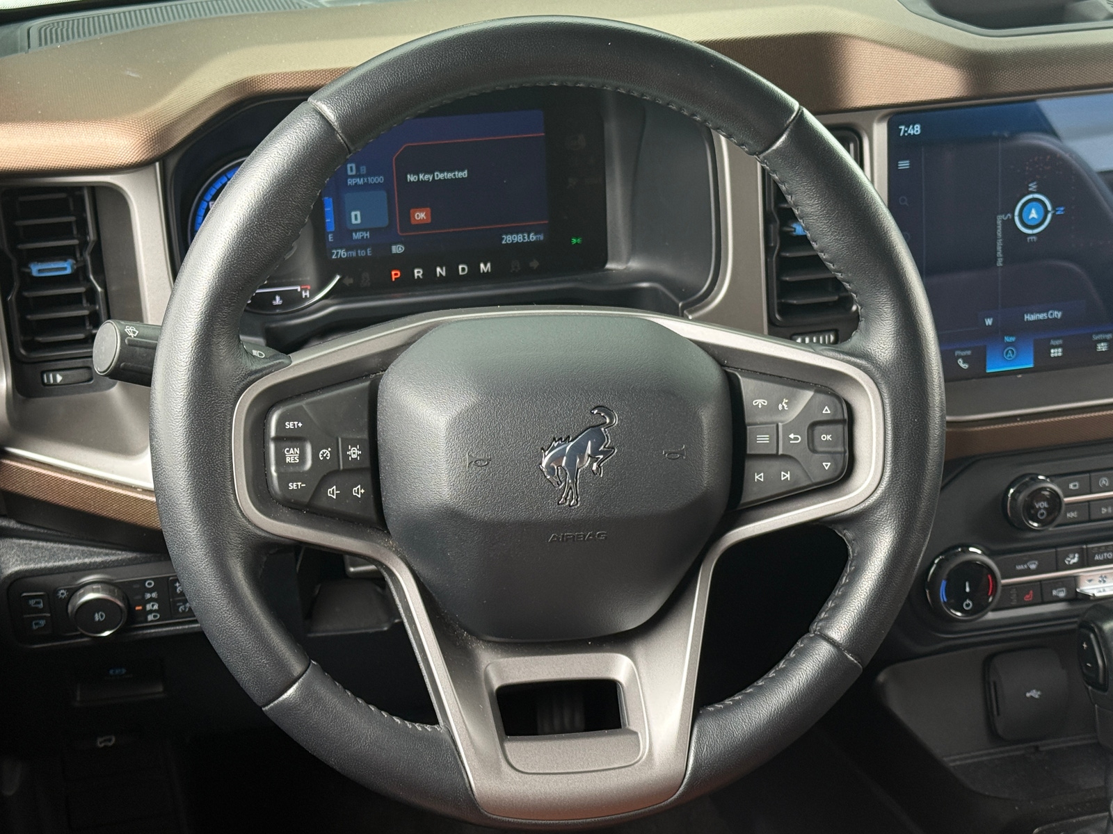 Thumbnail: 2022 Ford Bronco - 5