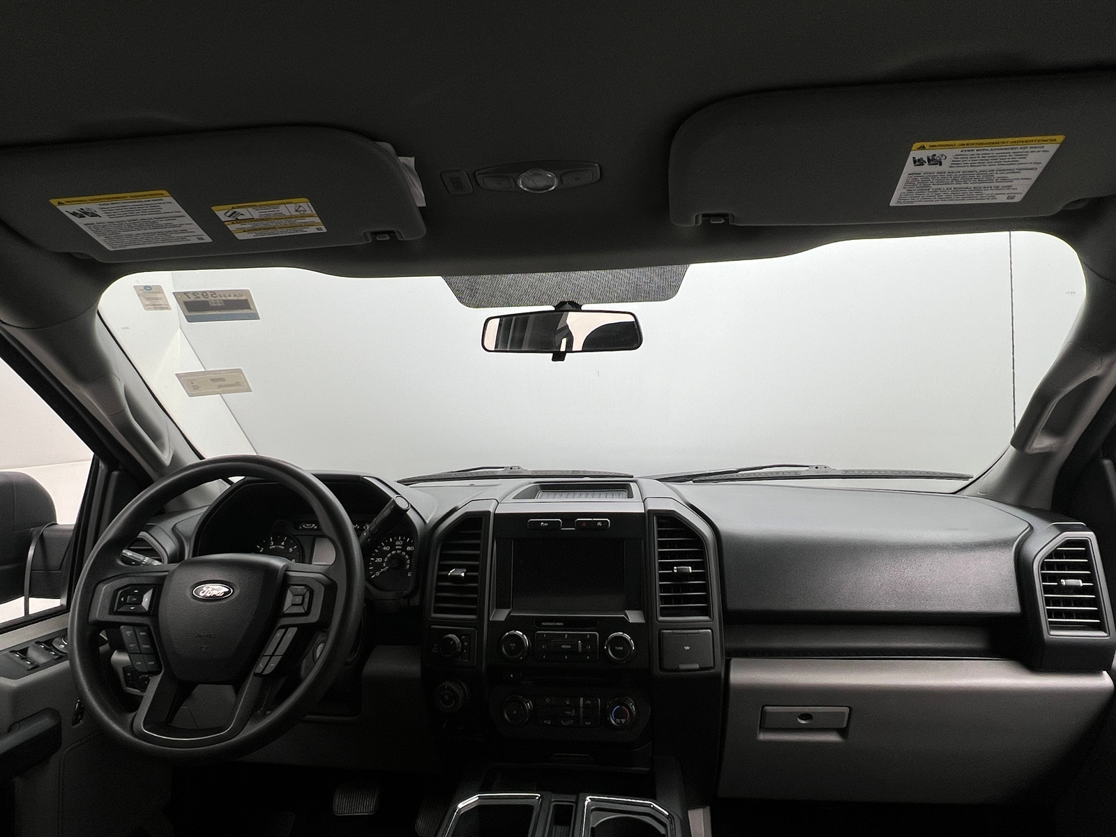 Thumbnail: 2018 Ford Econoline - 3