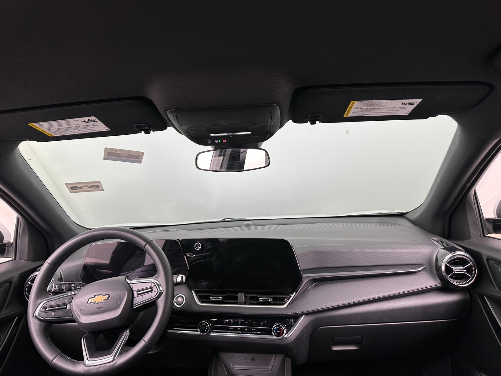 Thumbnail: 2025 Chevrolet Equinox - 3