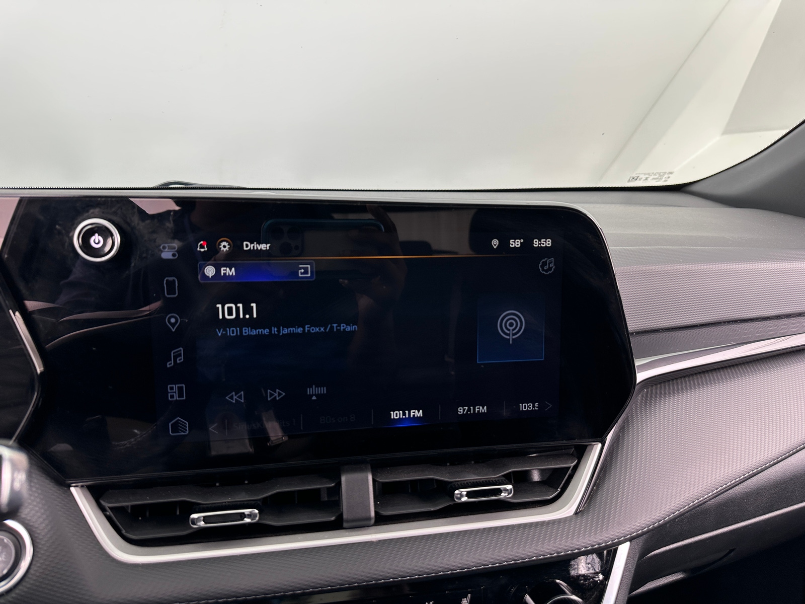 Thumbnail: 2025 Chevrolet Equinox - 4