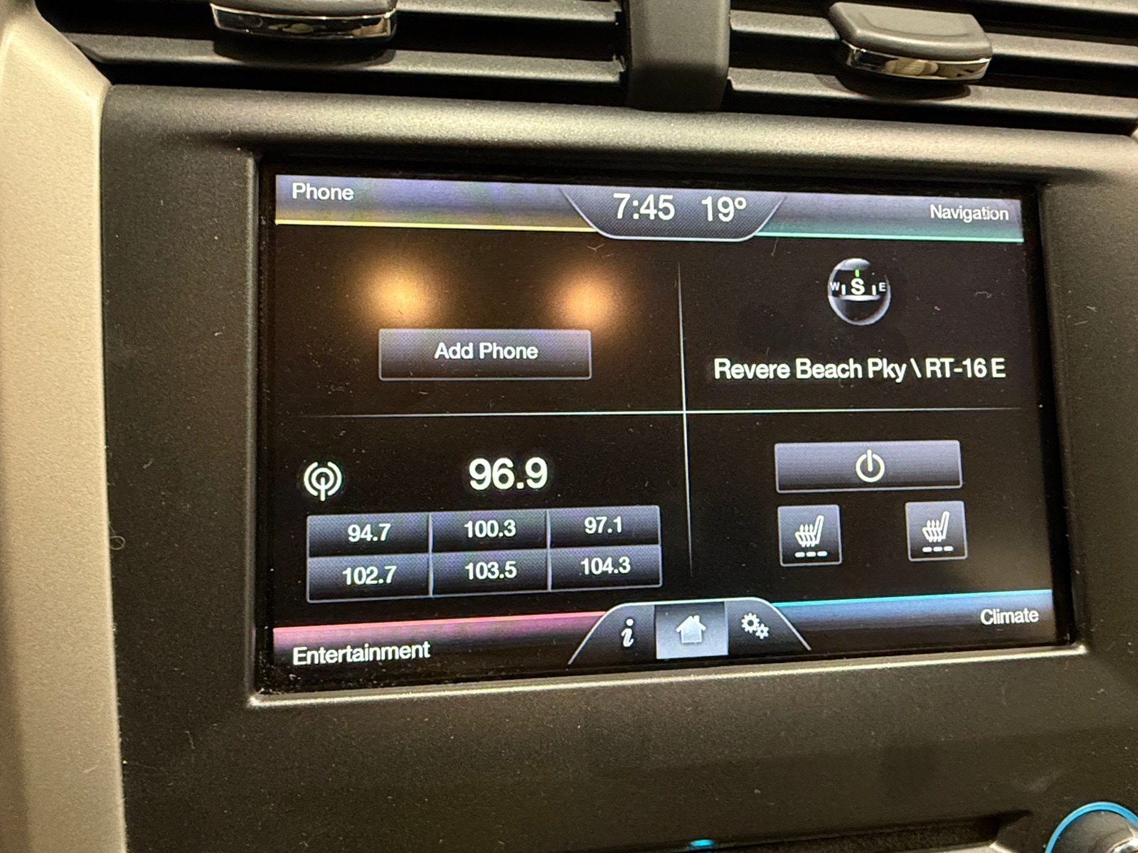 Thumbnail: 2015 Ford Fusion - 3