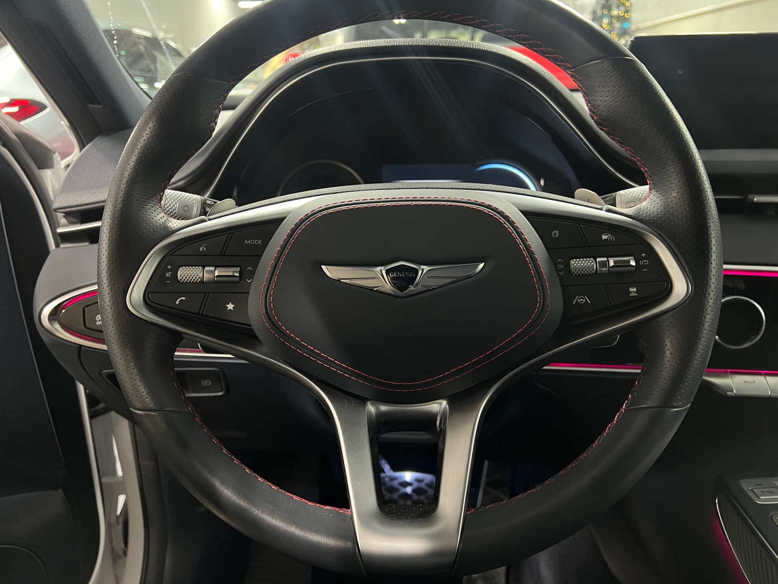 Thumbnail: 2024 Genesis GV70 - 4