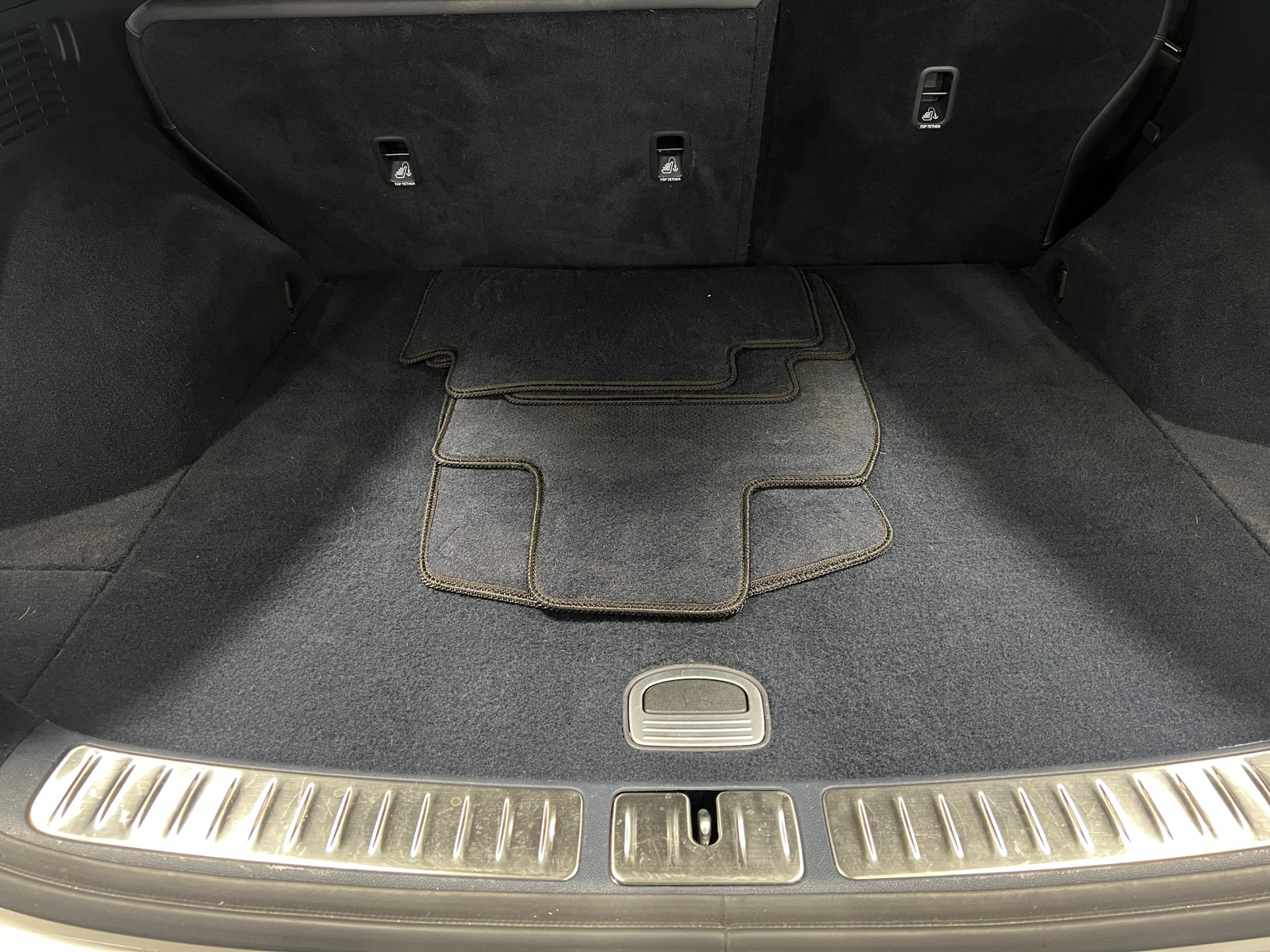 Thumbnail: 2024 Genesis GV70 - 6