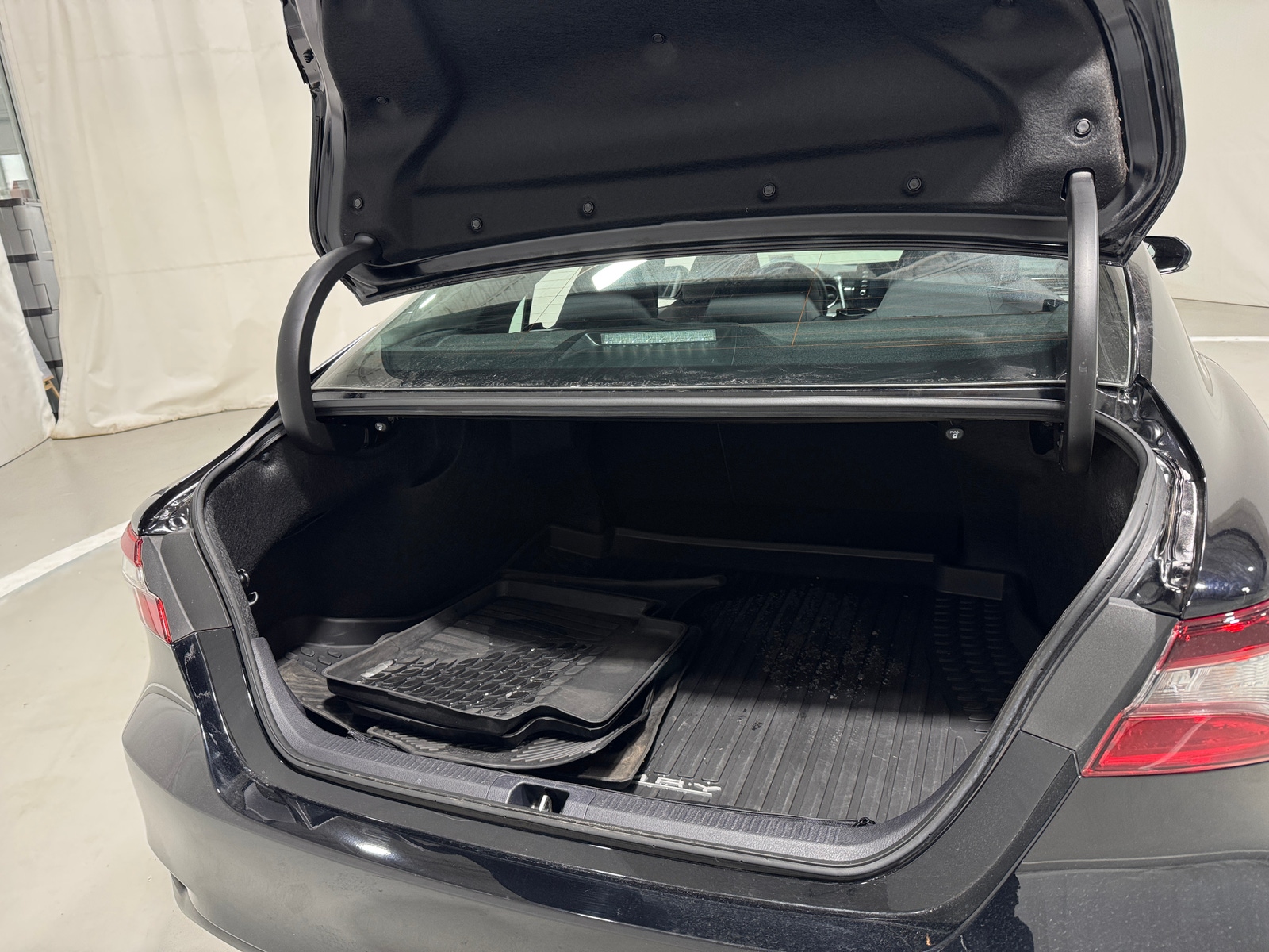 Thumbnail: 2024 Toyota Camry - 7