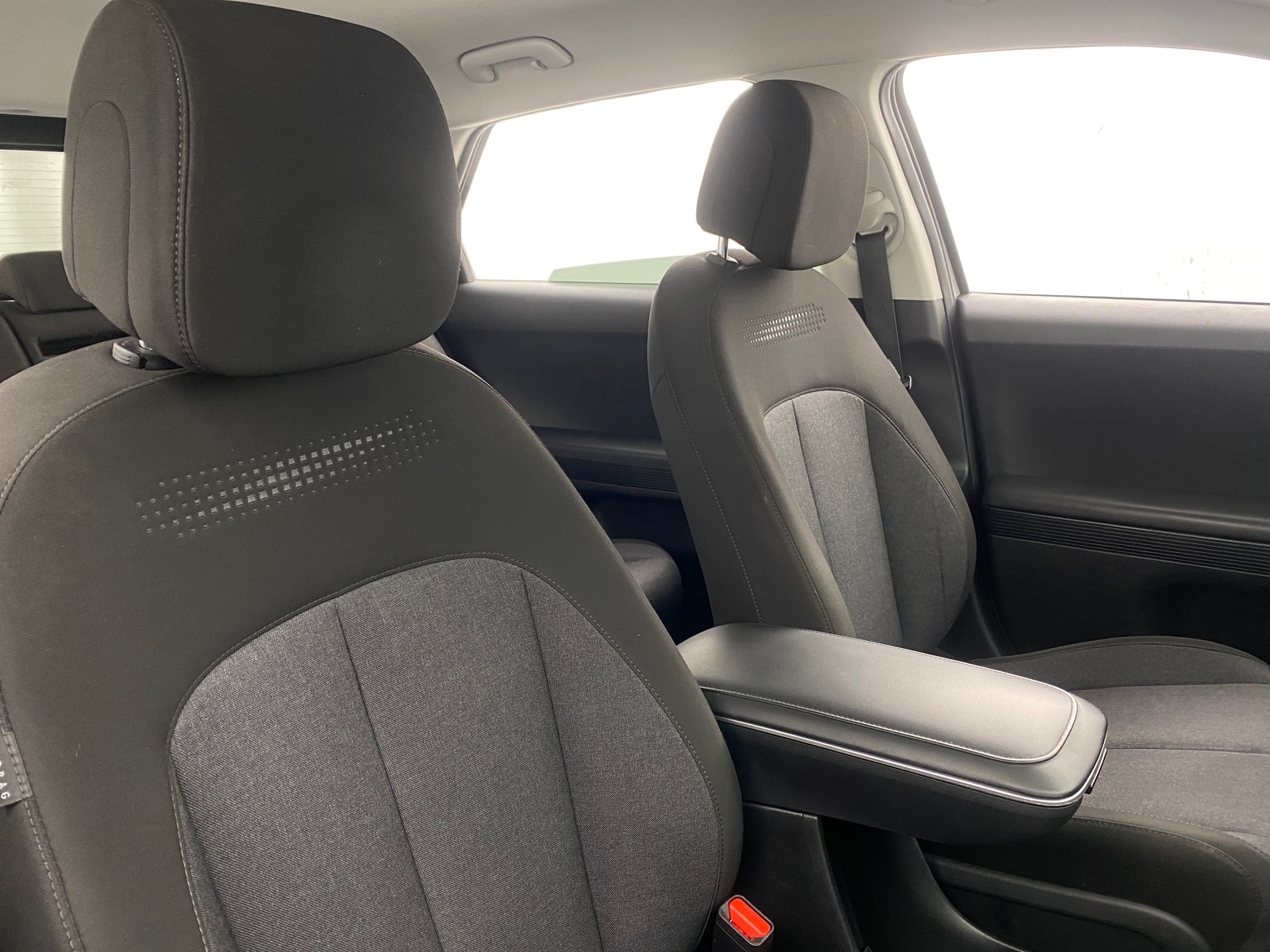 Thumbnail: 2023 Hyundai Ioniq 5 - 2