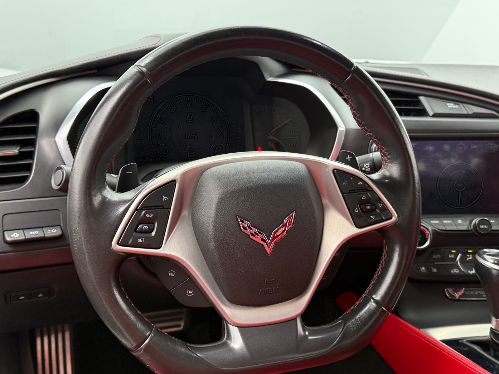 Thumbnail: 2016 Chevrolet Corvette - 3