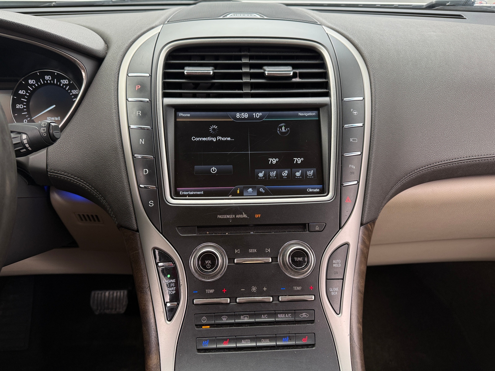 Thumbnail: 2016 Lincoln MKX - 3