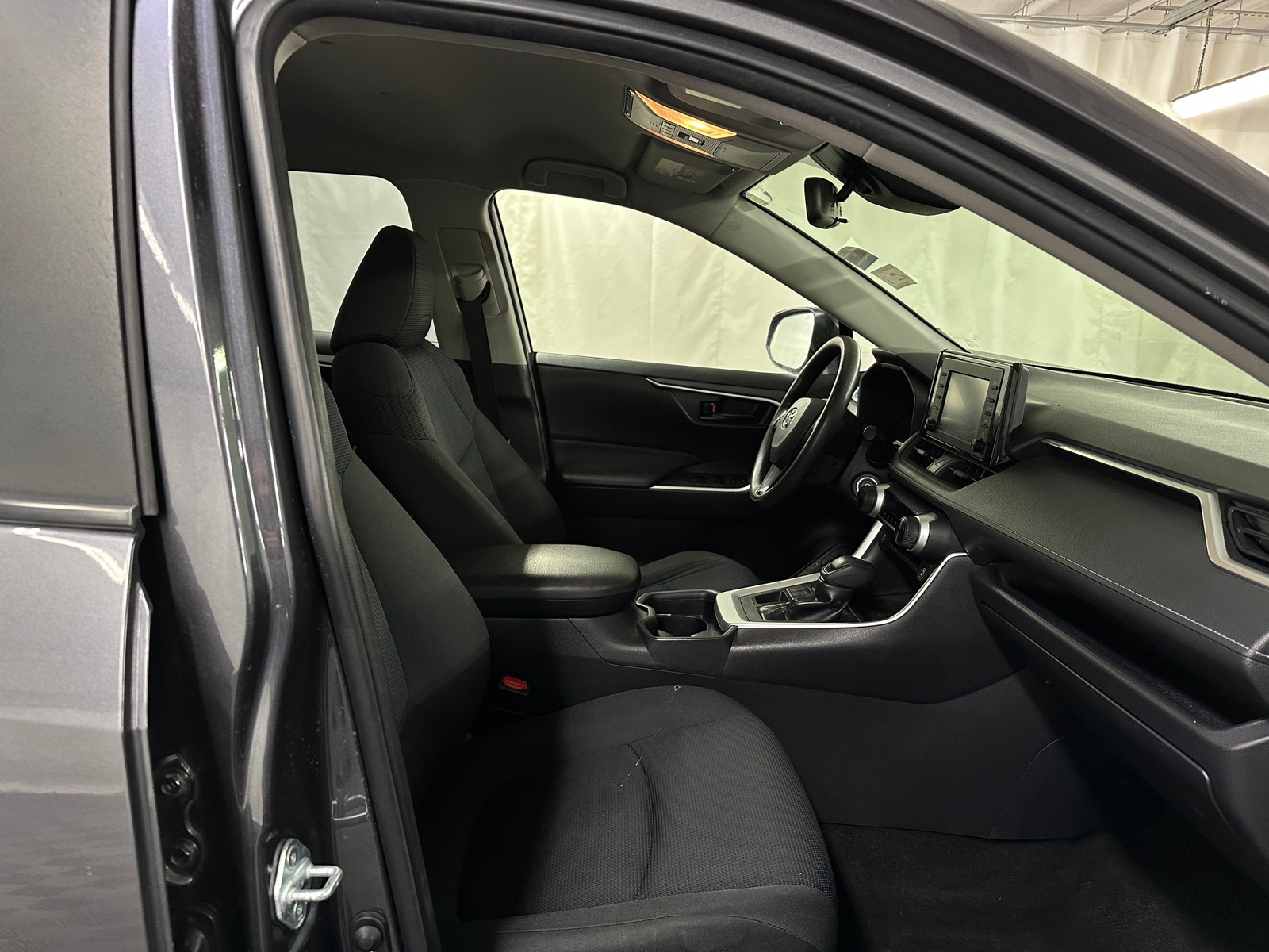 Thumbnail: 2019 Toyota RAV4 - 2