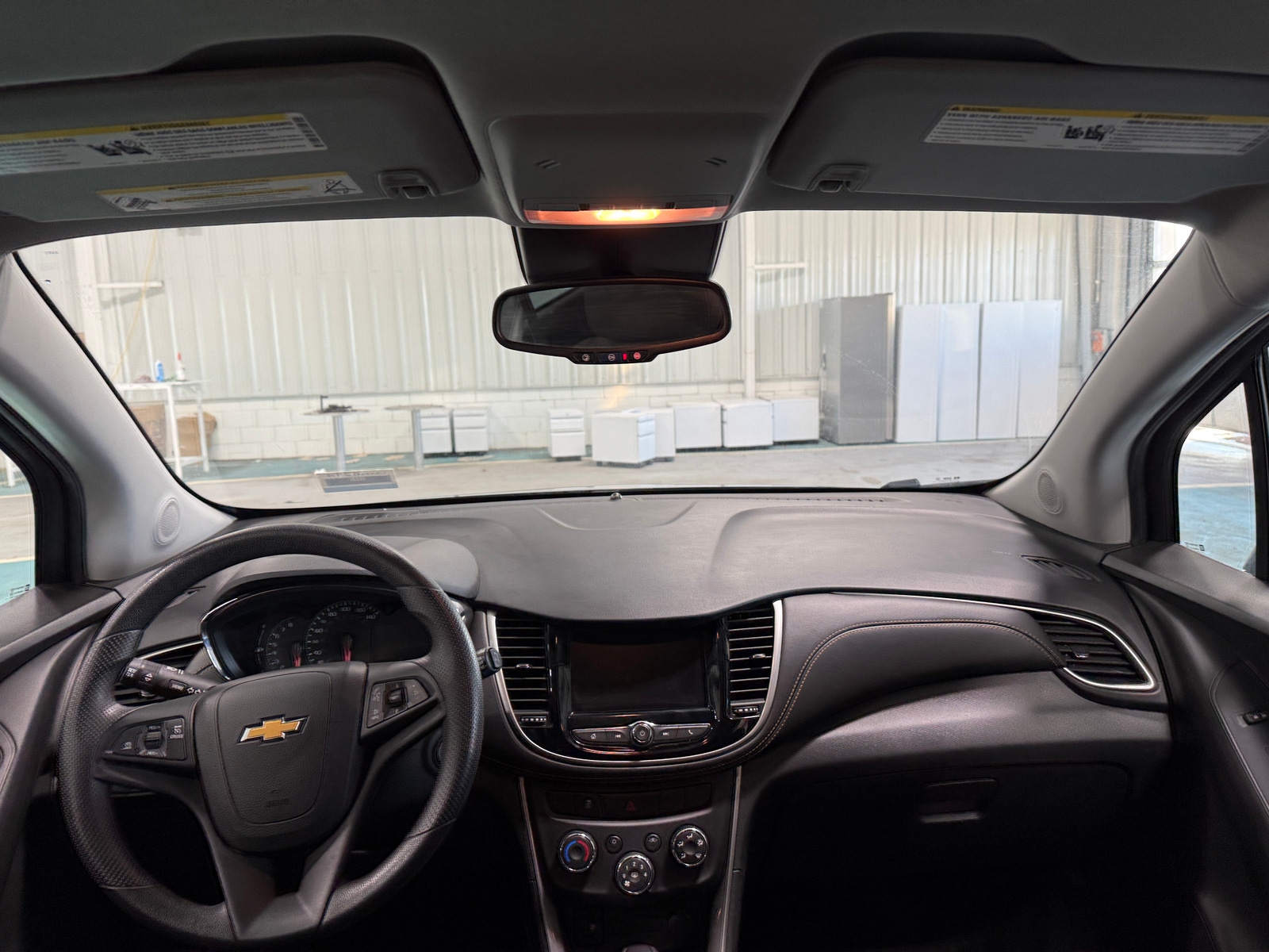 Thumbnail: 2020 Chevrolet Trax - 3
