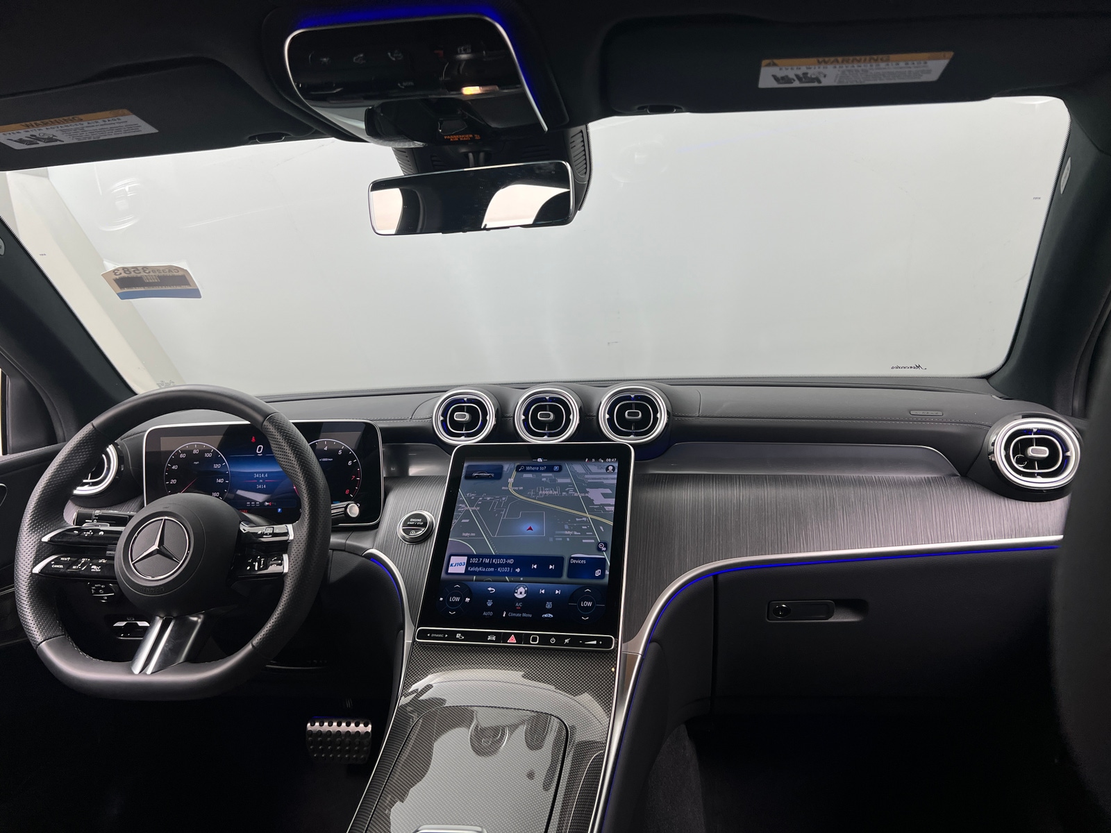 Thumbnail: 2025 Mercedes-Benz GLC - 2