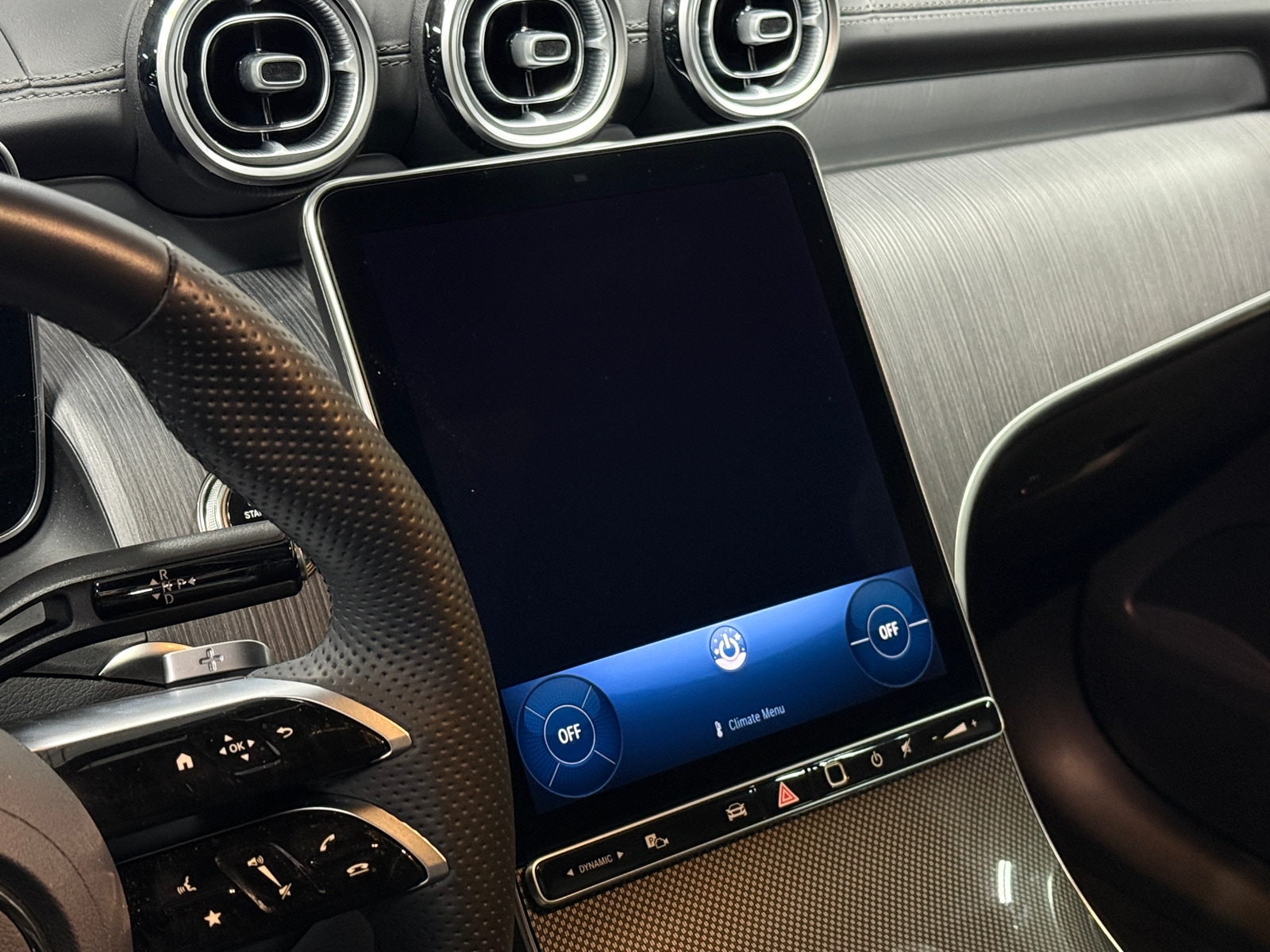 Thumbnail: 2025 Mercedes-Benz GLC - 3