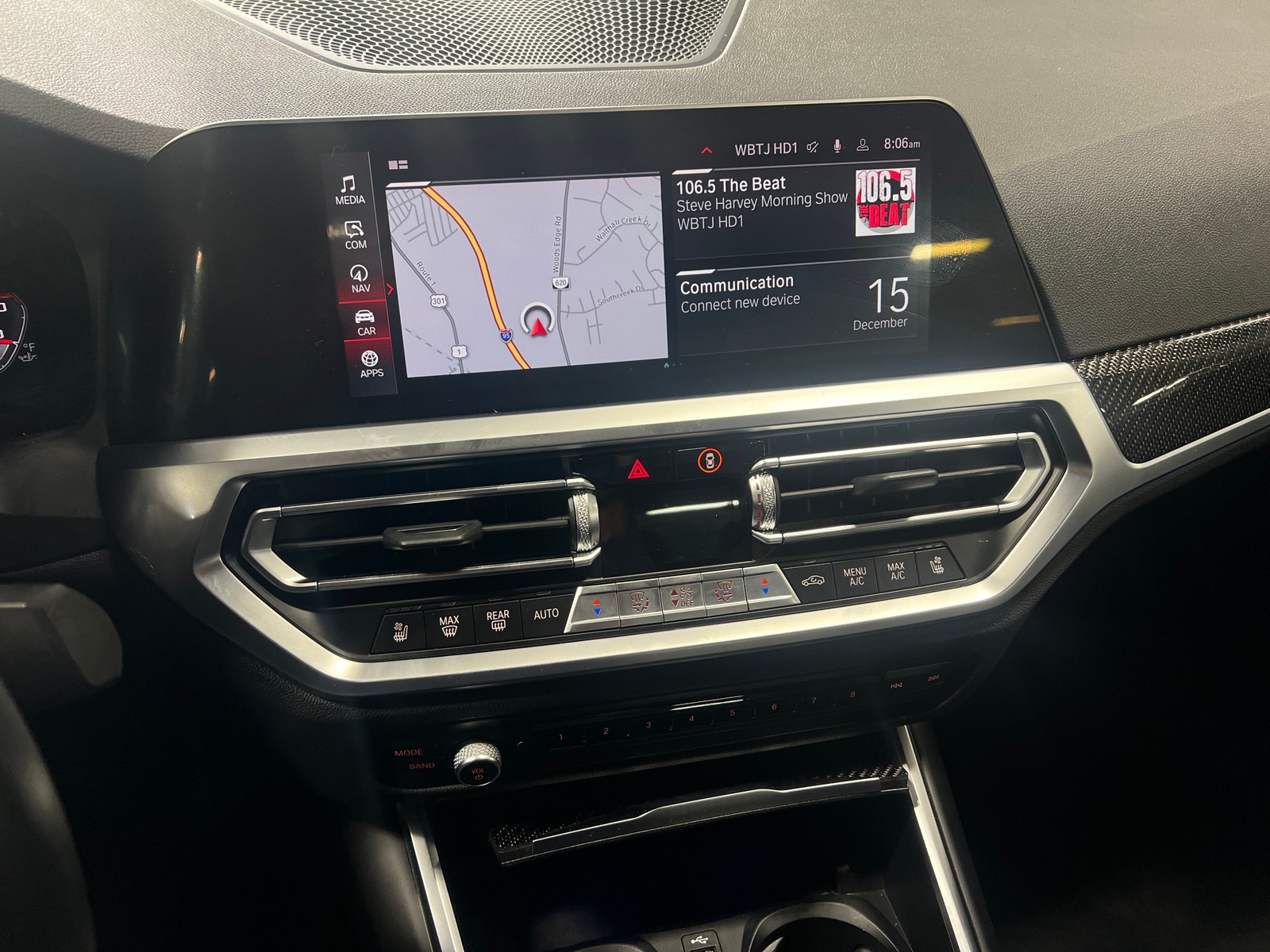 Thumbnail: 2022 BMW M3 - 3